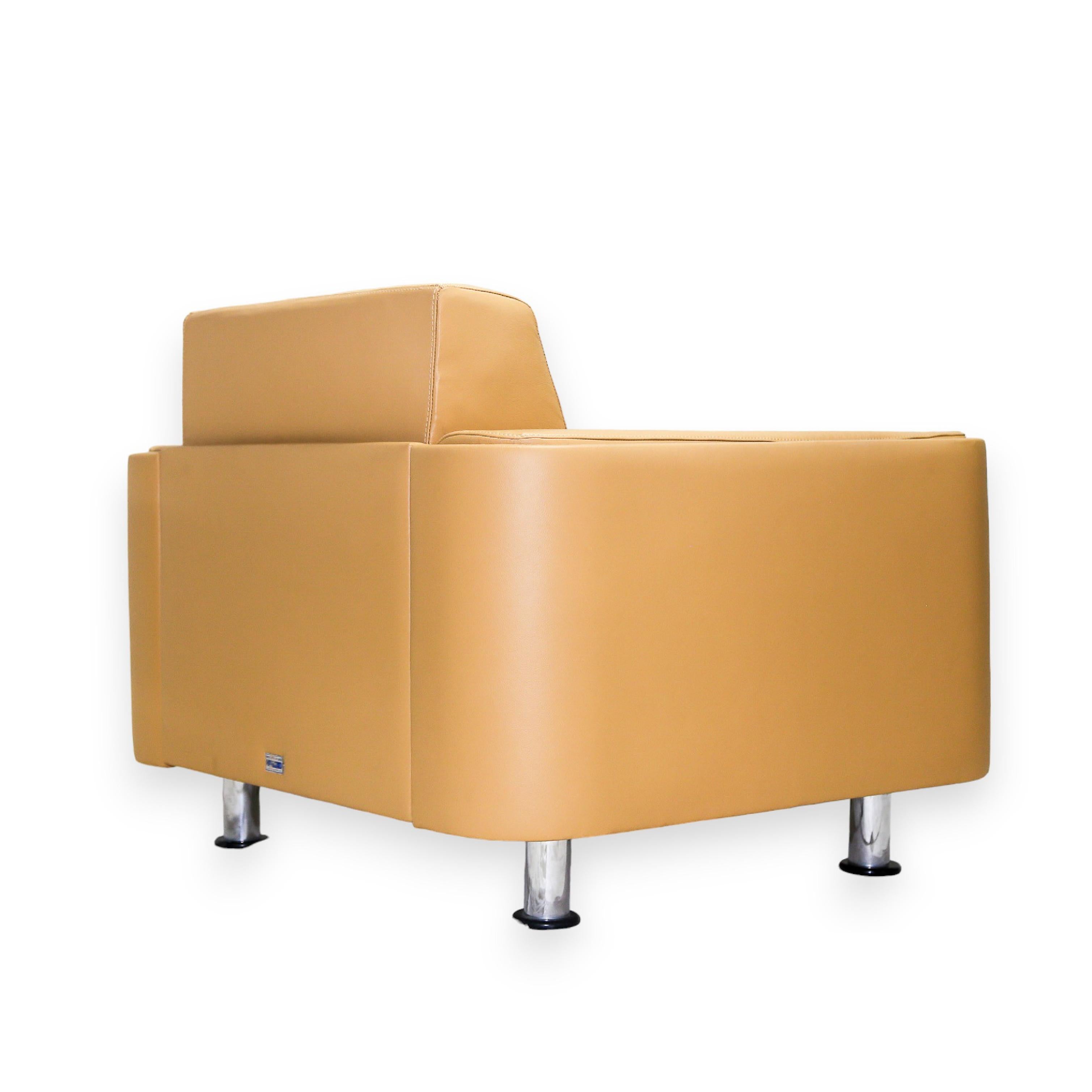 Fauteuil brésilien du milieu du siècle en cuir jaune par Jorge Zalszupin, c. 1970 Bon état - En vente à New York, NY