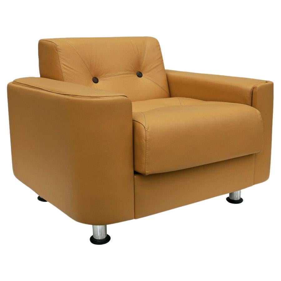 Fauteuil brésilien du milieu du siècle en cuir jaune par Jorge Zalszupin, c. 1970