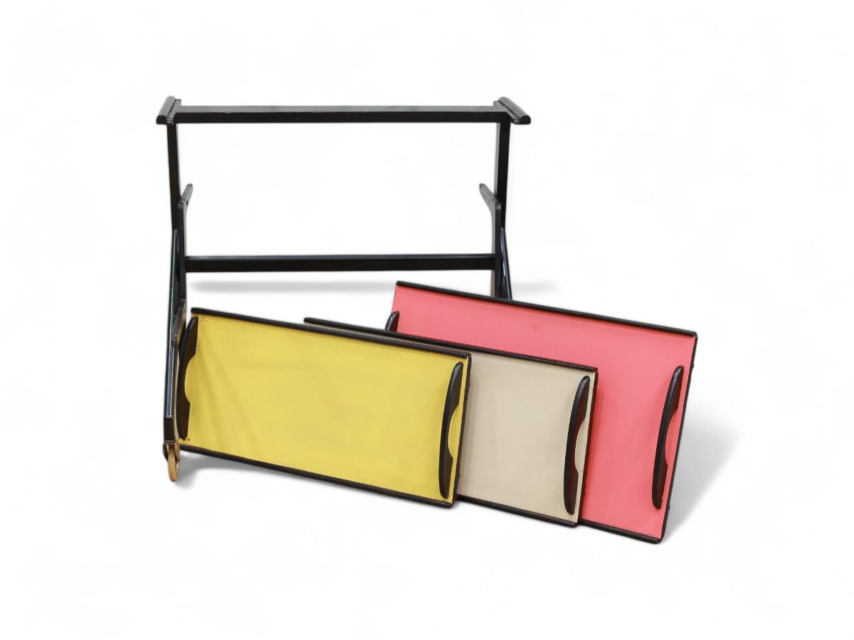 Brazilian Mid-Century Bar Cart in Wood by Moveis Bergamo, 1950’s 2
