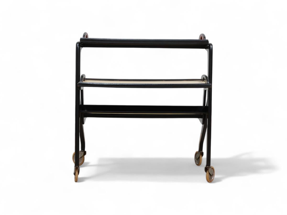 Brazilian Mid-Century Bar Cart in Wood by Moveis Bergamo, 1950’s In Good Condition In New York, NY