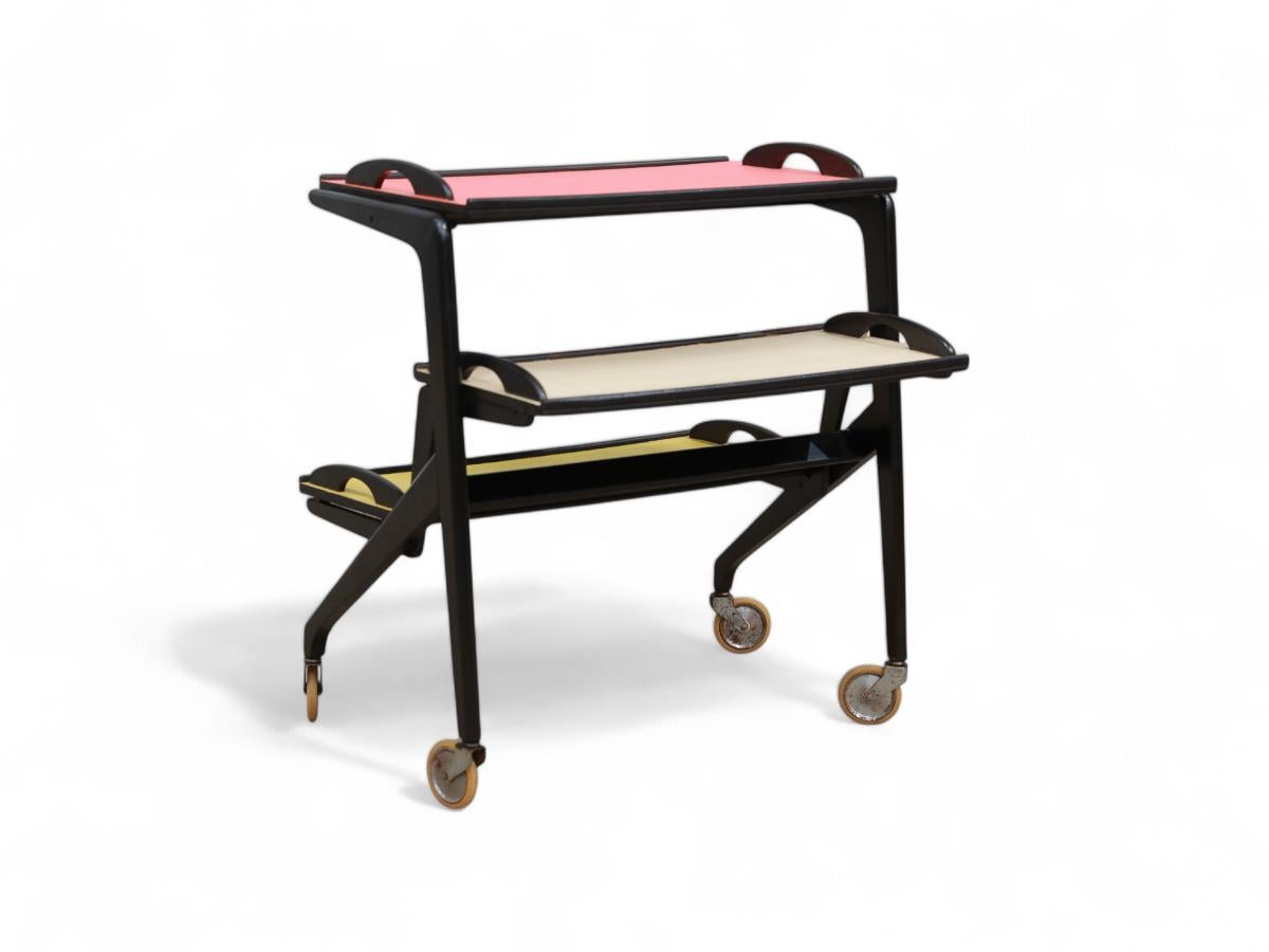 20th Century Brazilian Mid-Century Bar Cart in Wood by Moveis Bergamo, 1950’s