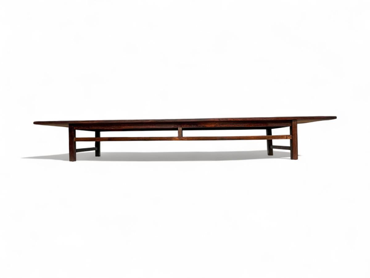 Banc brésilien du milieu du siècle en bois dur, Att. à Joaquim Tenreiro, années 1960 en vente 2