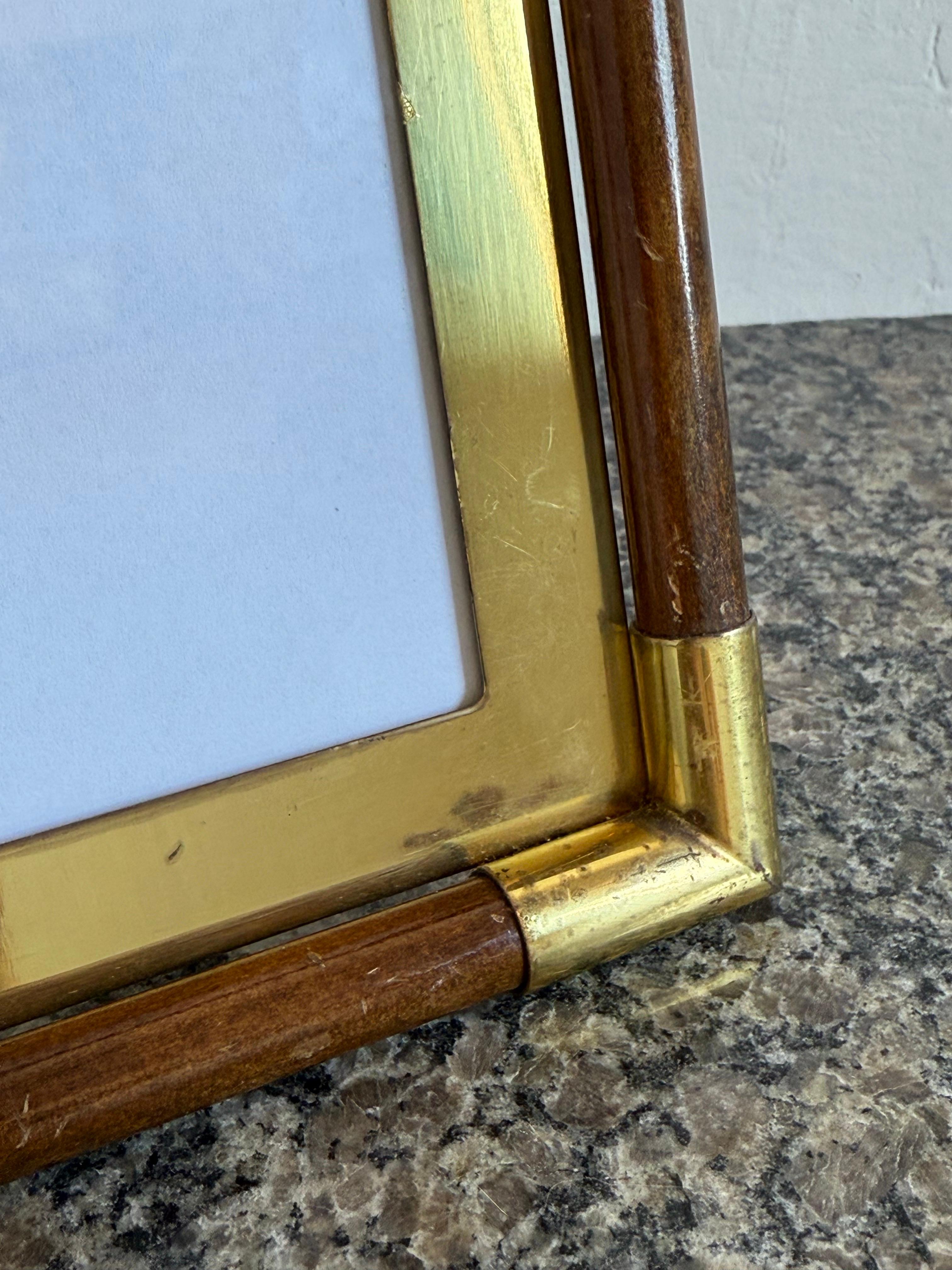 Brazilian Mid-Century Brass and Wood Picture Frame, 1970s - 1 of 2 en vente 5