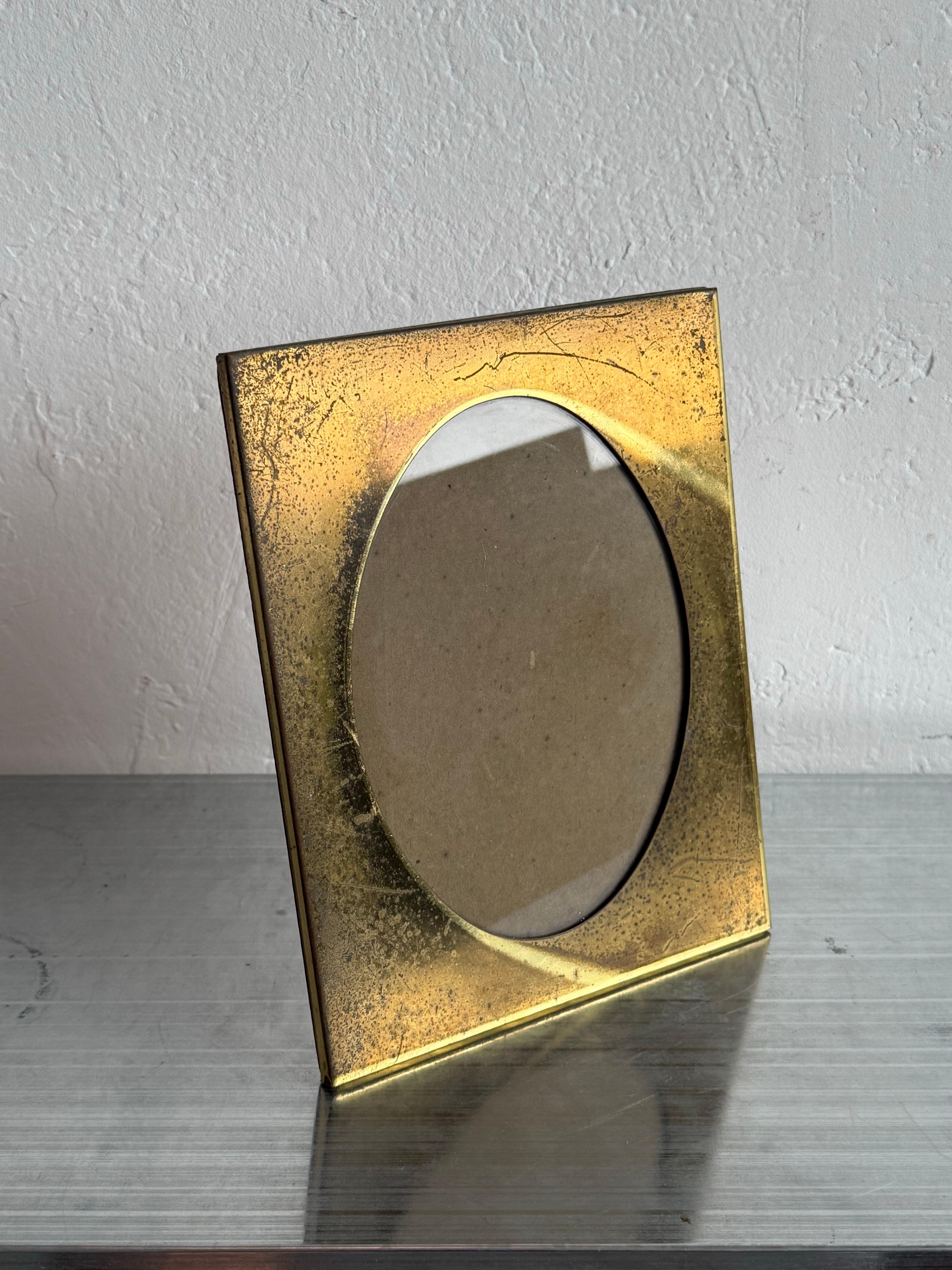 Mid-Century Modern Cadre photo en laiton brésilien du milieu du siècle en vente