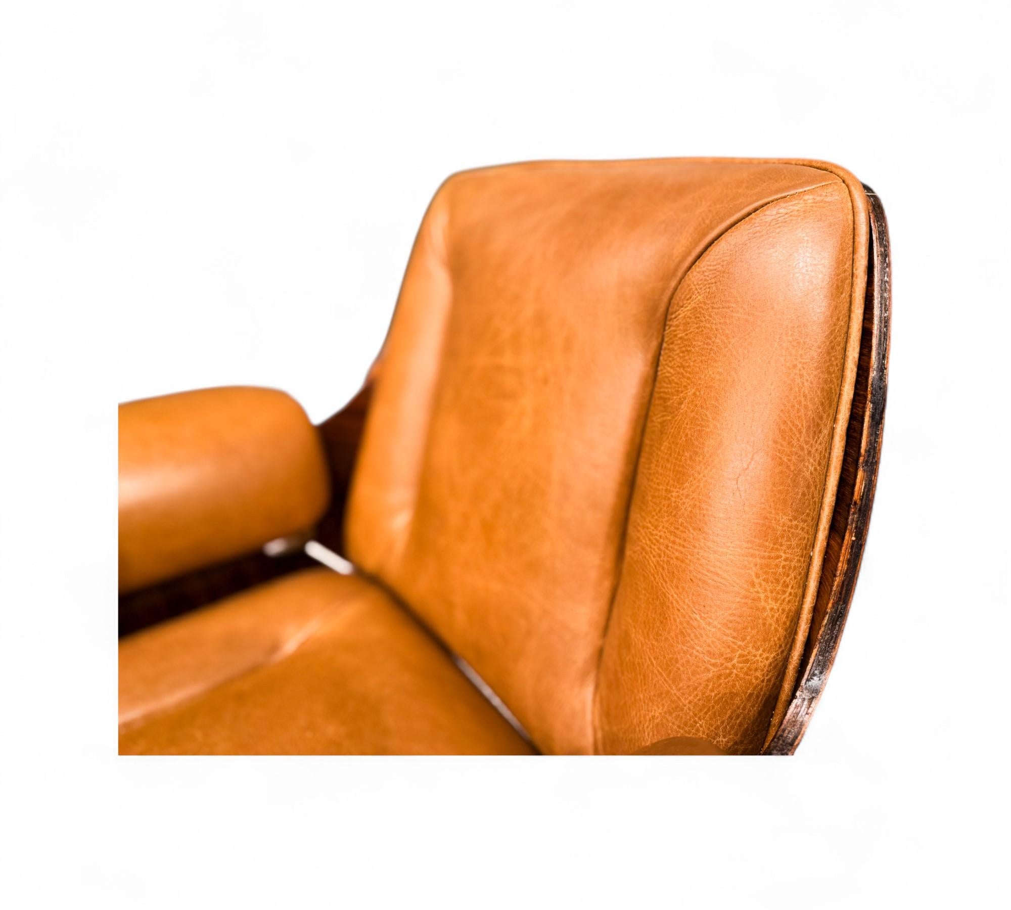 Brazilian Mid-Century “Dinamarquesa” Armchair by Carlo Fongaro, c. 1970s For Sale 8