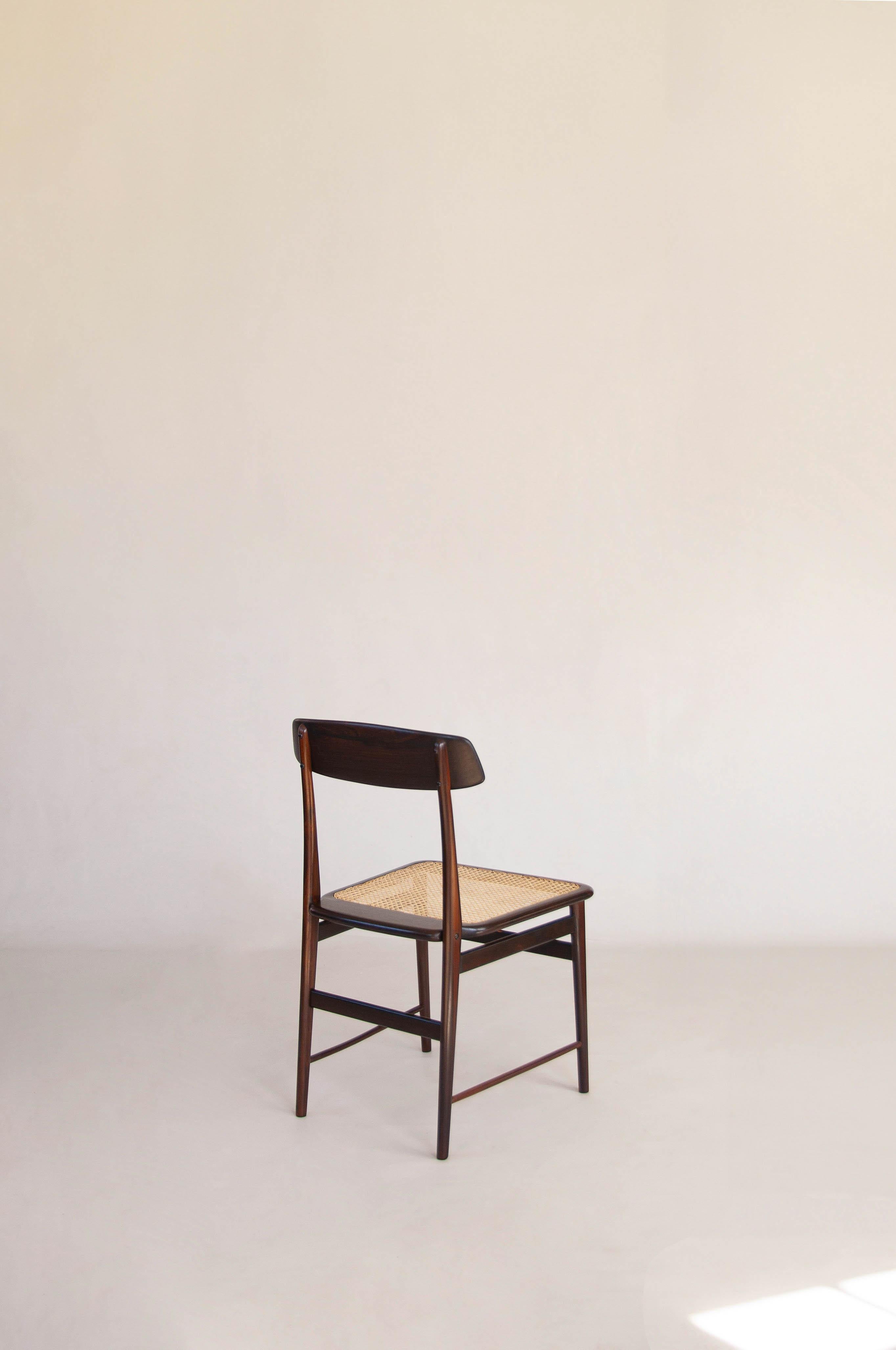 Brazilian Mid-Century Lucio Costa Chair by Sergio Rodrigues, c. 1960 In Good Condition For Sale In Rio De Janeiro, RJ