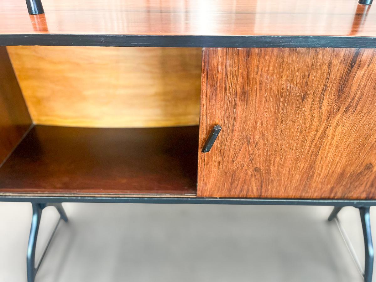Hardwood Brazilian Mid-century Modern Bar with Curved Shape in Two Woods, c. 1950s For Sale