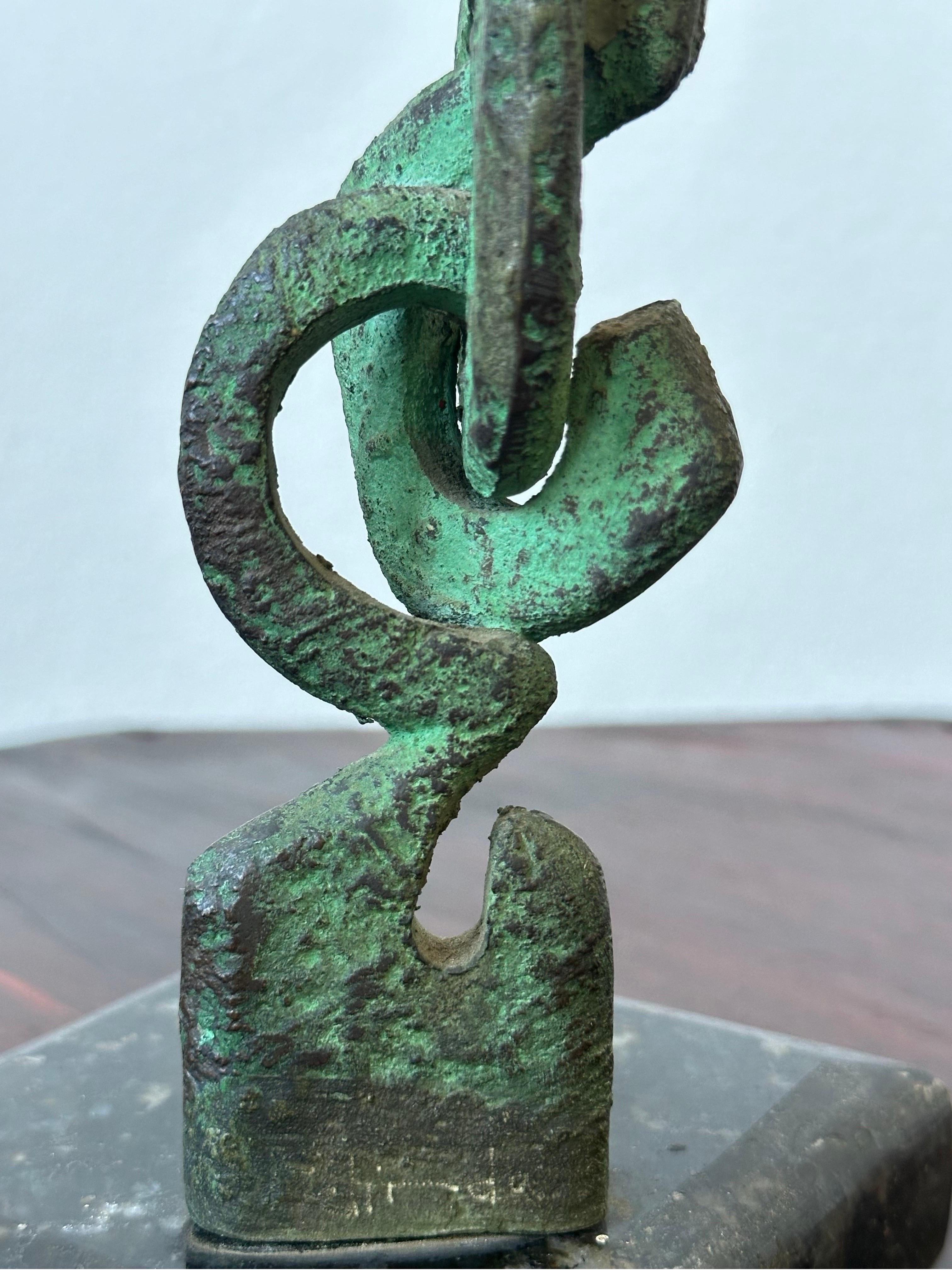 Sculpture abstraite brésilienne moderne du milieu du siècle dernier en bronze sur socle en granit, années 1960 5