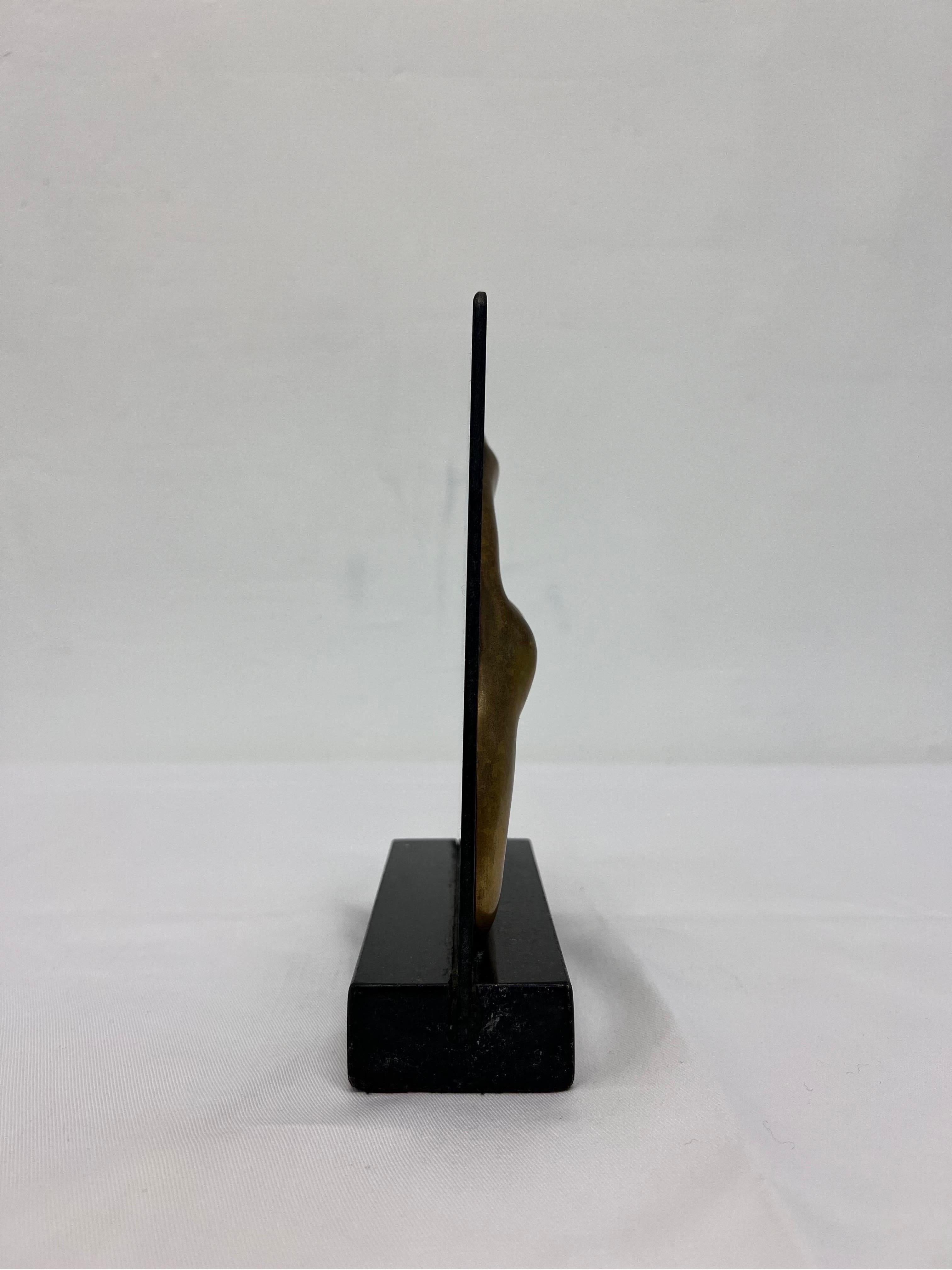 20th Century Brazilian Mid-Century Modern Bronze Sculpture on Glass and Granite Base, 1960s For Sale