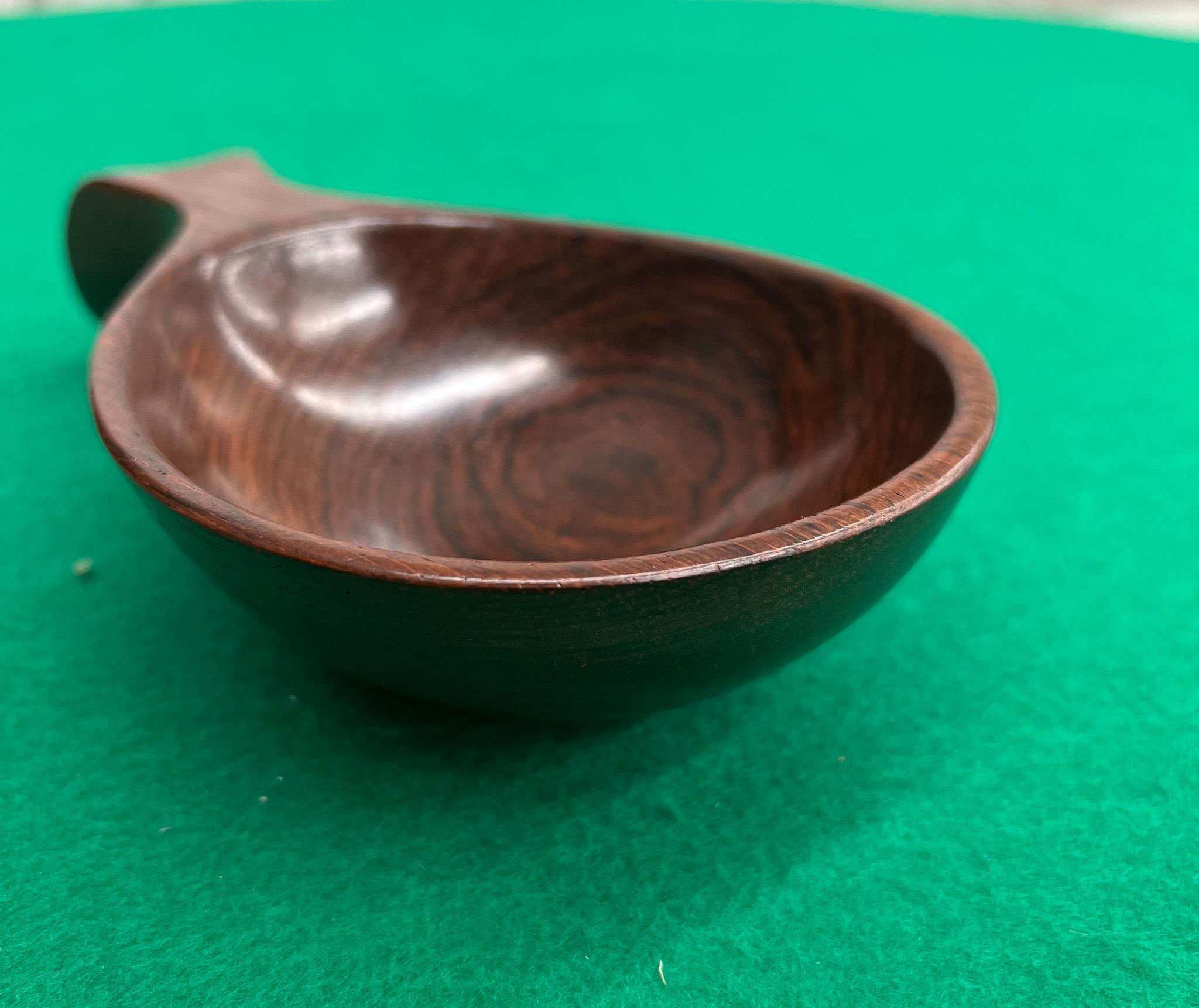 Brazilian Mid-Century Modern Decorative Bowl in Hardwood by Tropic Art For Sale 4