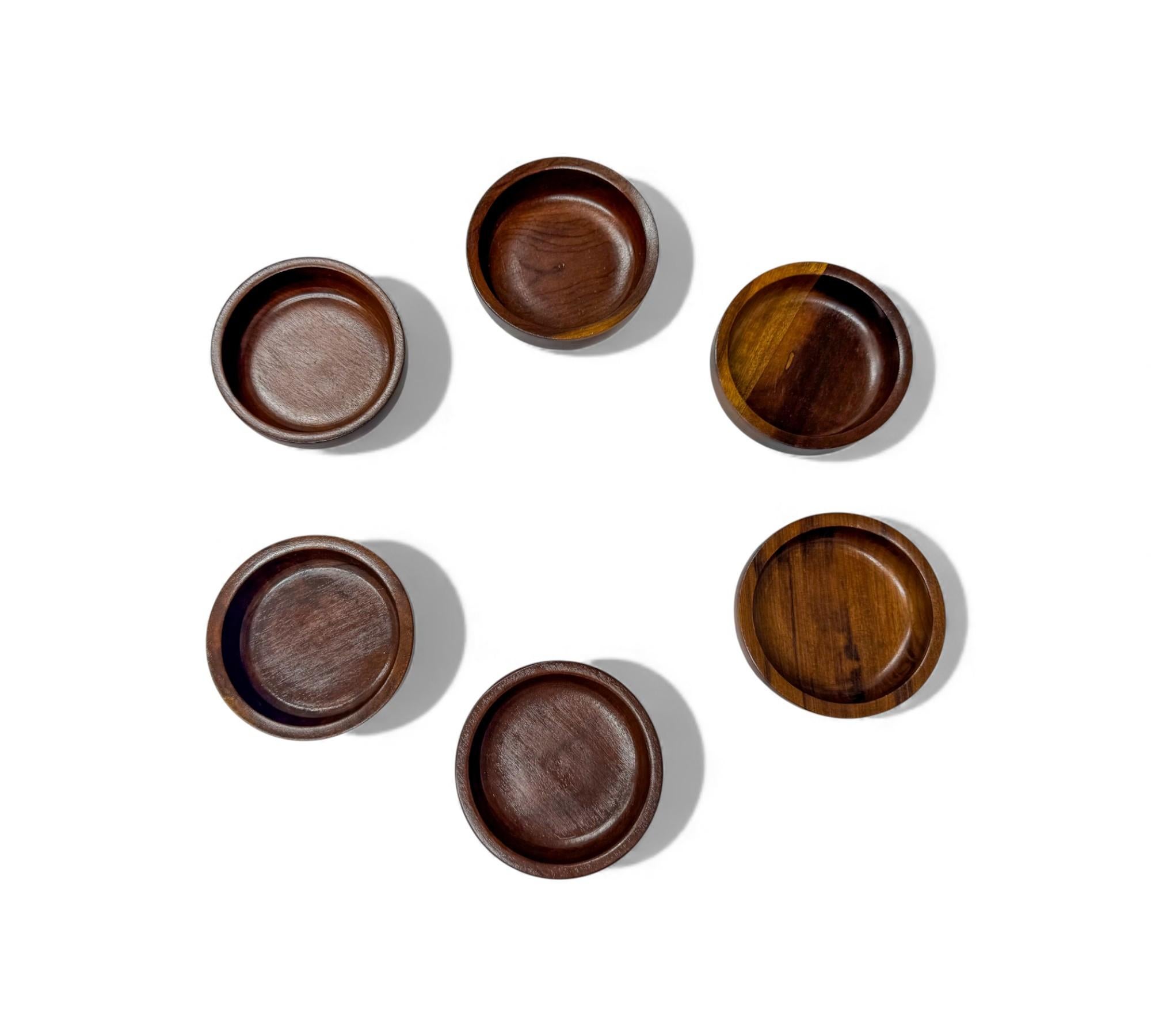 Brazilian Mid-Century Modern Lazy Susan & Bowls in Hardwood, Tropic Art, 1970s im Angebot 3