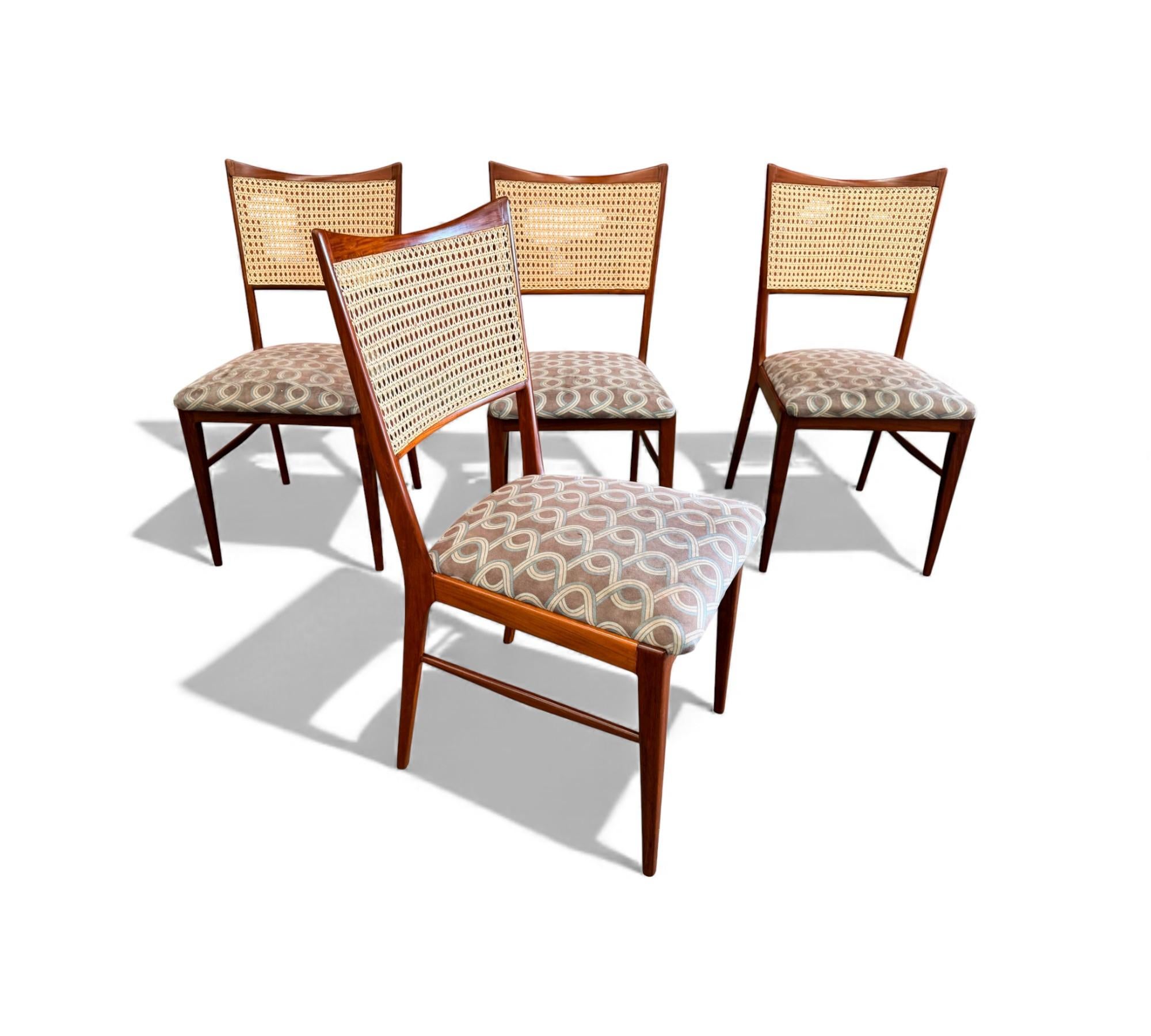 Vannerie Ensemble de 4 chaises brésiliennes en bois dur et en rotin, inconnu, 1960s en vente