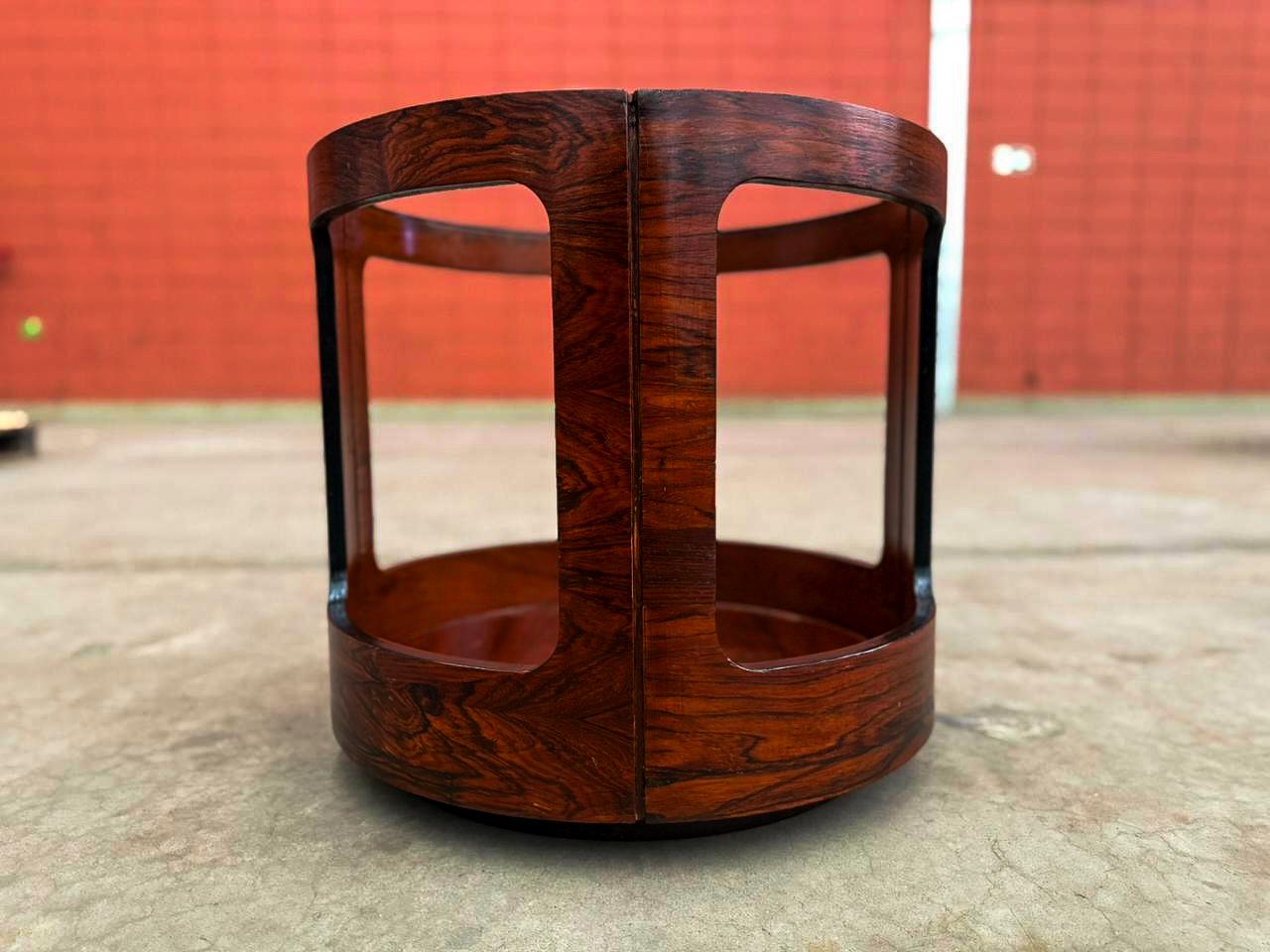 Brazilian Mid-Century Modern Side Table in Hardwood, Bertomeu, 1950s- 1960s en vente