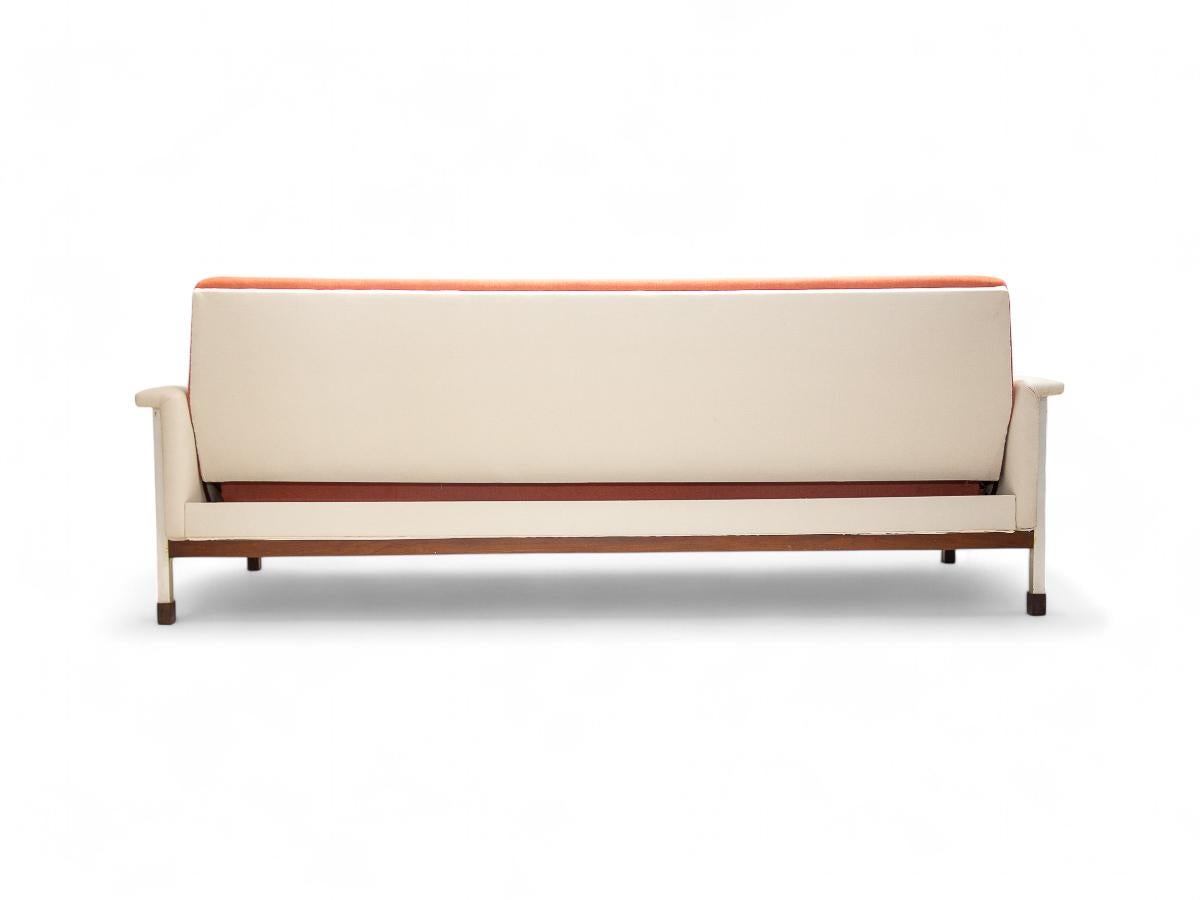 Sofá cama brasileño de mediados de siglo de Catalina S.A., c. 1960 en venta 1