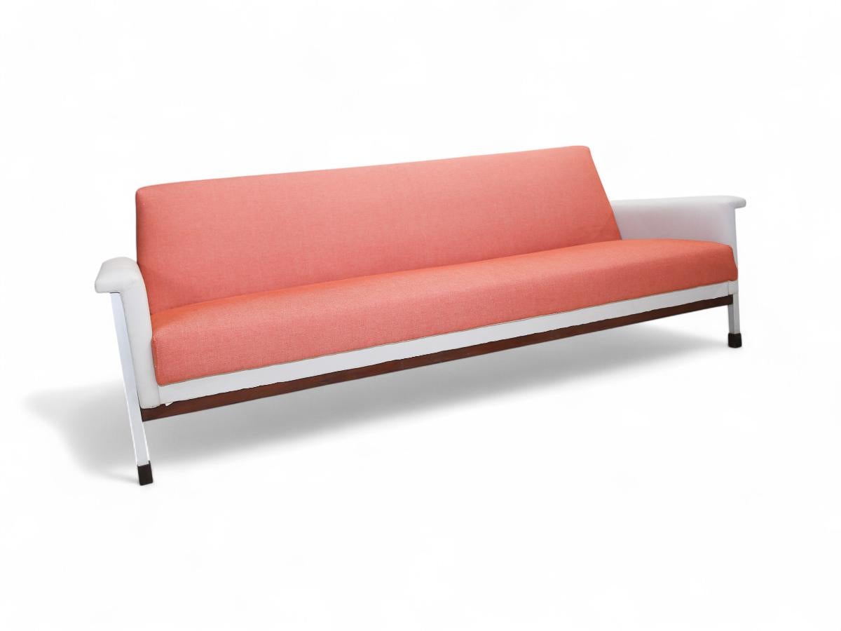 Sofá cama brasileño de mediados de siglo de Catalina S.A., c. 1960 en Bueno estado para la venta en New York, NY