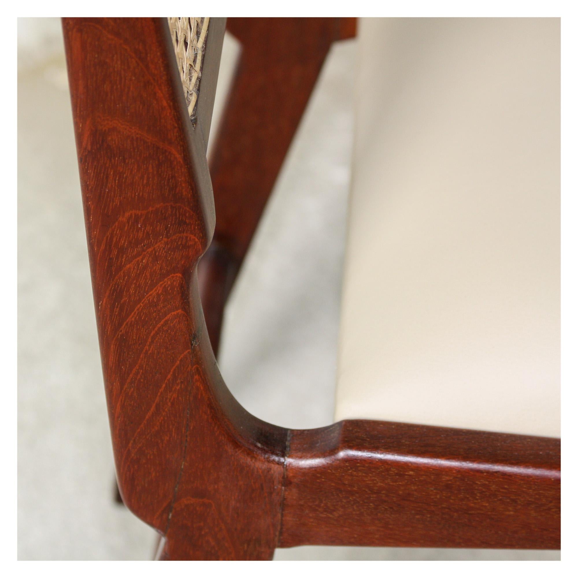 20th Century Brazilian Mid-Century Set of Two Chairs in Hardwood and Leather by Forma, 1950s For Sale