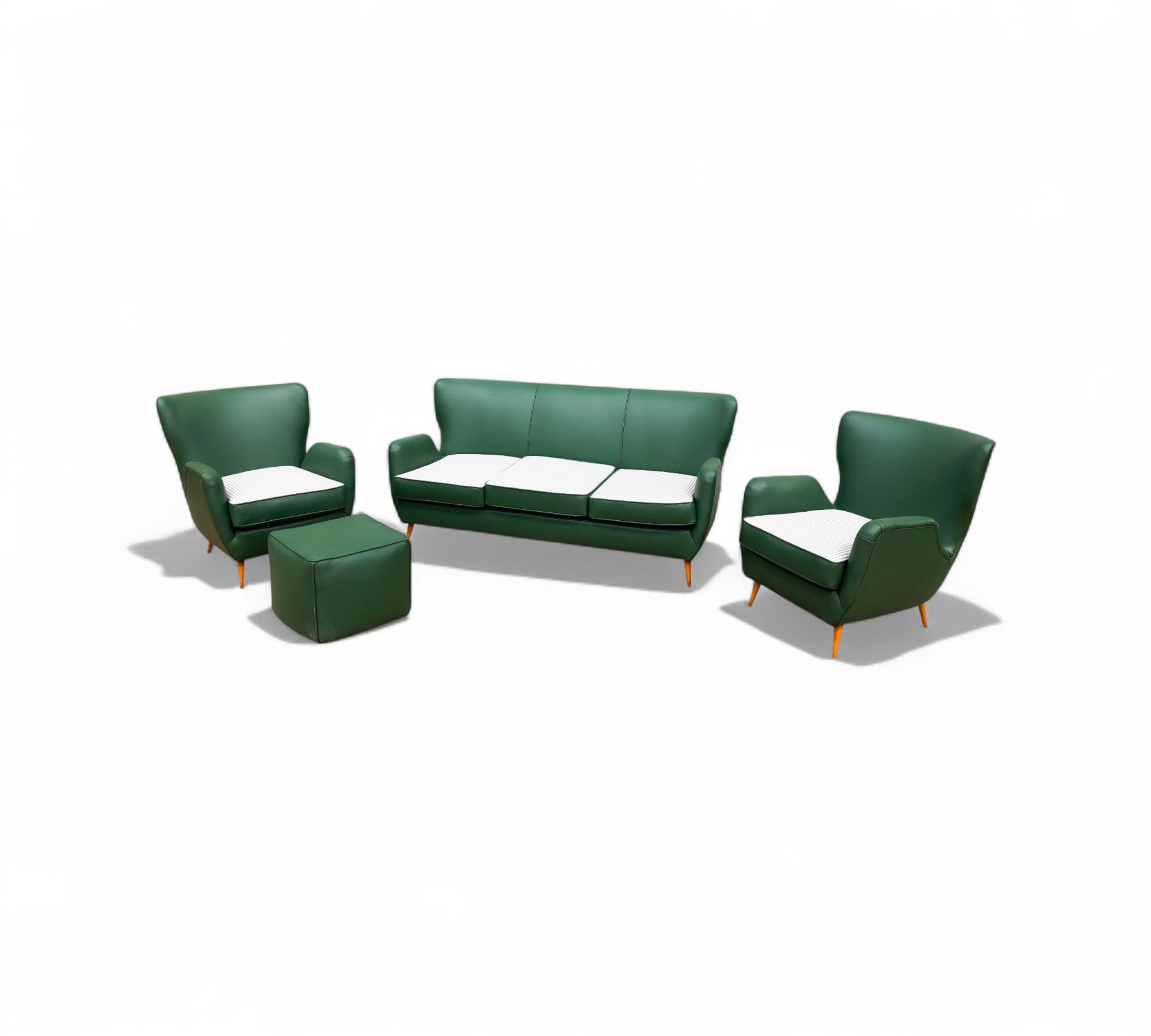 Mid-Century Modern Brazilian Mid-Century Sofa in Hardwood, Leather and Fabric by Carlo Hauner 1950s For Sale