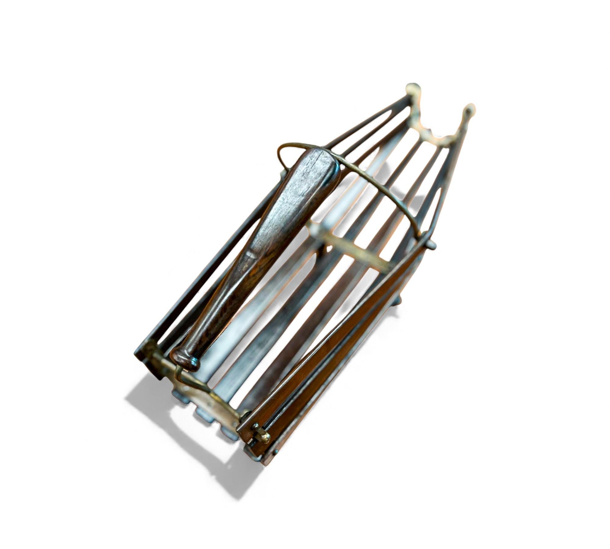 Brasilianischer Weinhalter aus der Mitte des Jahrhunderts aus Hartholz und Metall, Unbekannt, 1960er Jahre im Angebot 1