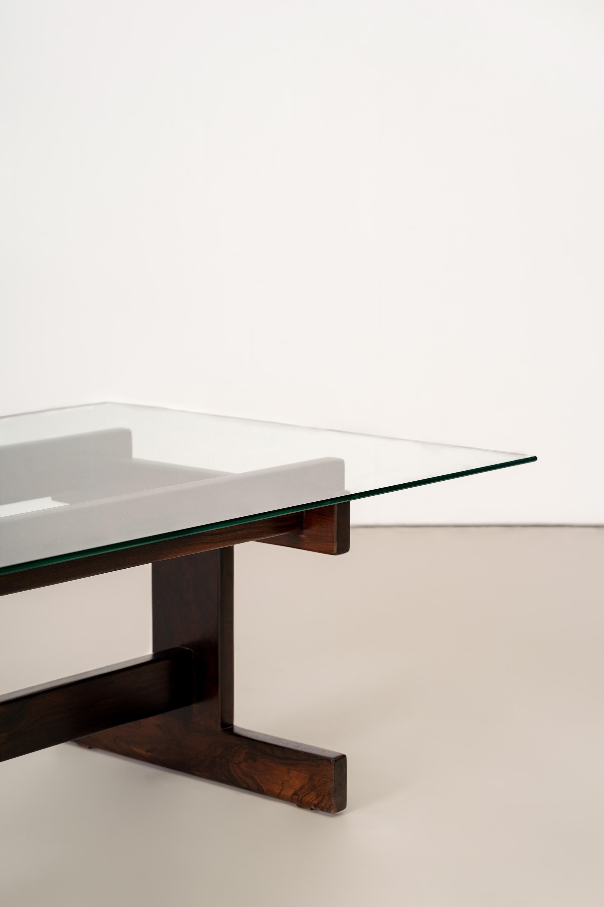 20th Century Brazilian Midcentury Center Table in Rosewood and Glass, c. 1970 For Sale