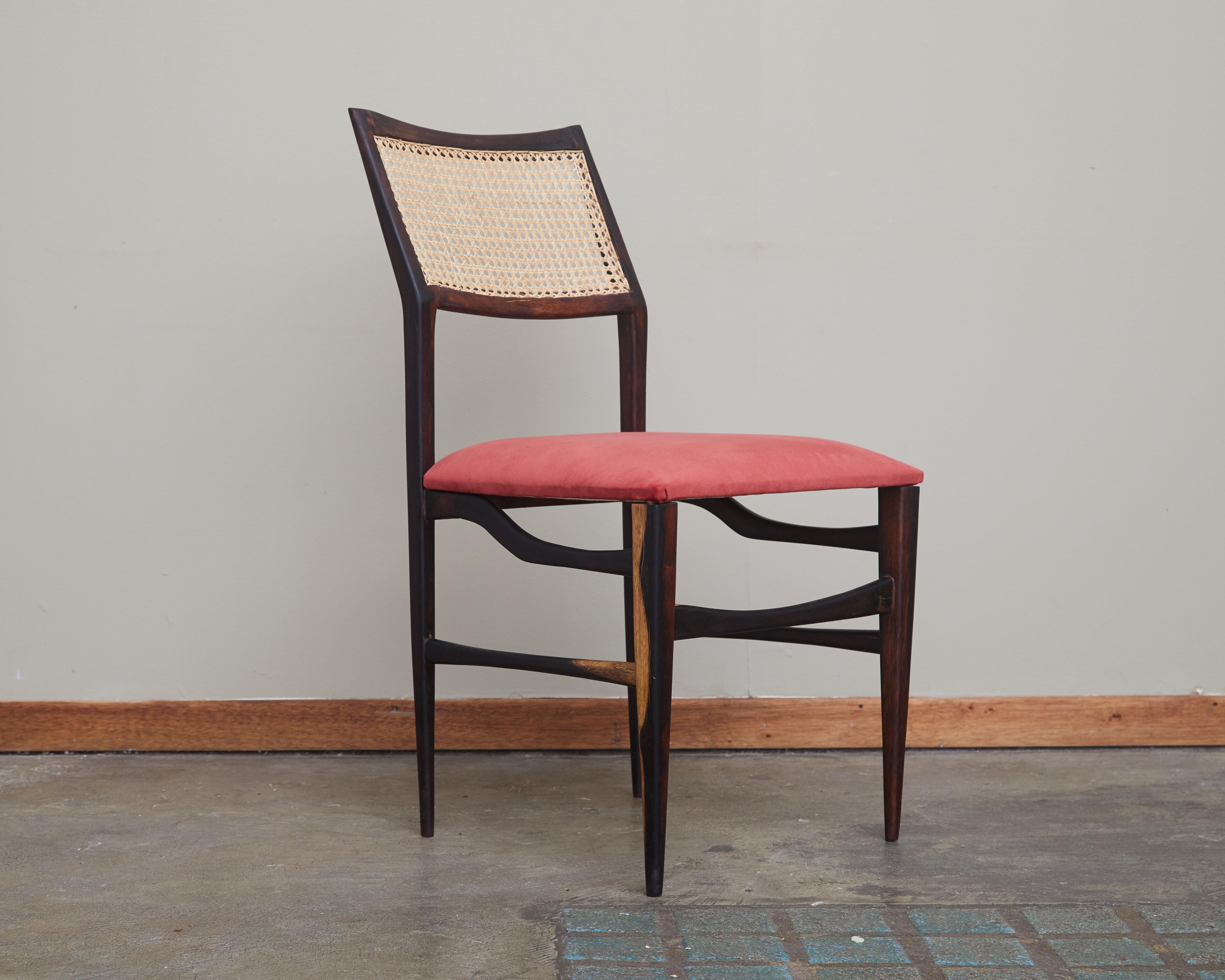 Brazilian Midcentury Chairs in Rosewood and Cane Attributed to Joaquim Tenreiro In Fair Condition In Rio De Janeiro, RJ