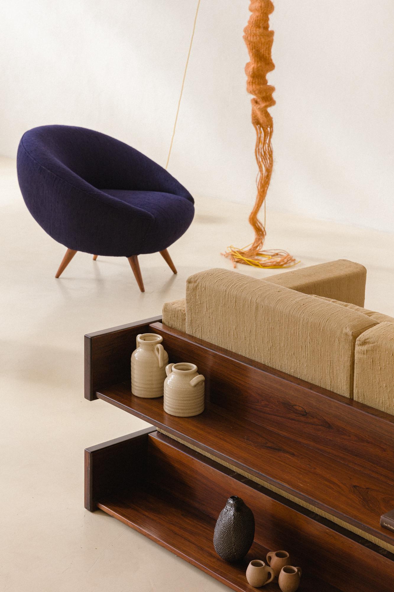 Brazilian Midcentury Design, Round Armchairs, Organic Silk Upholstery, 1950s For Sale 15