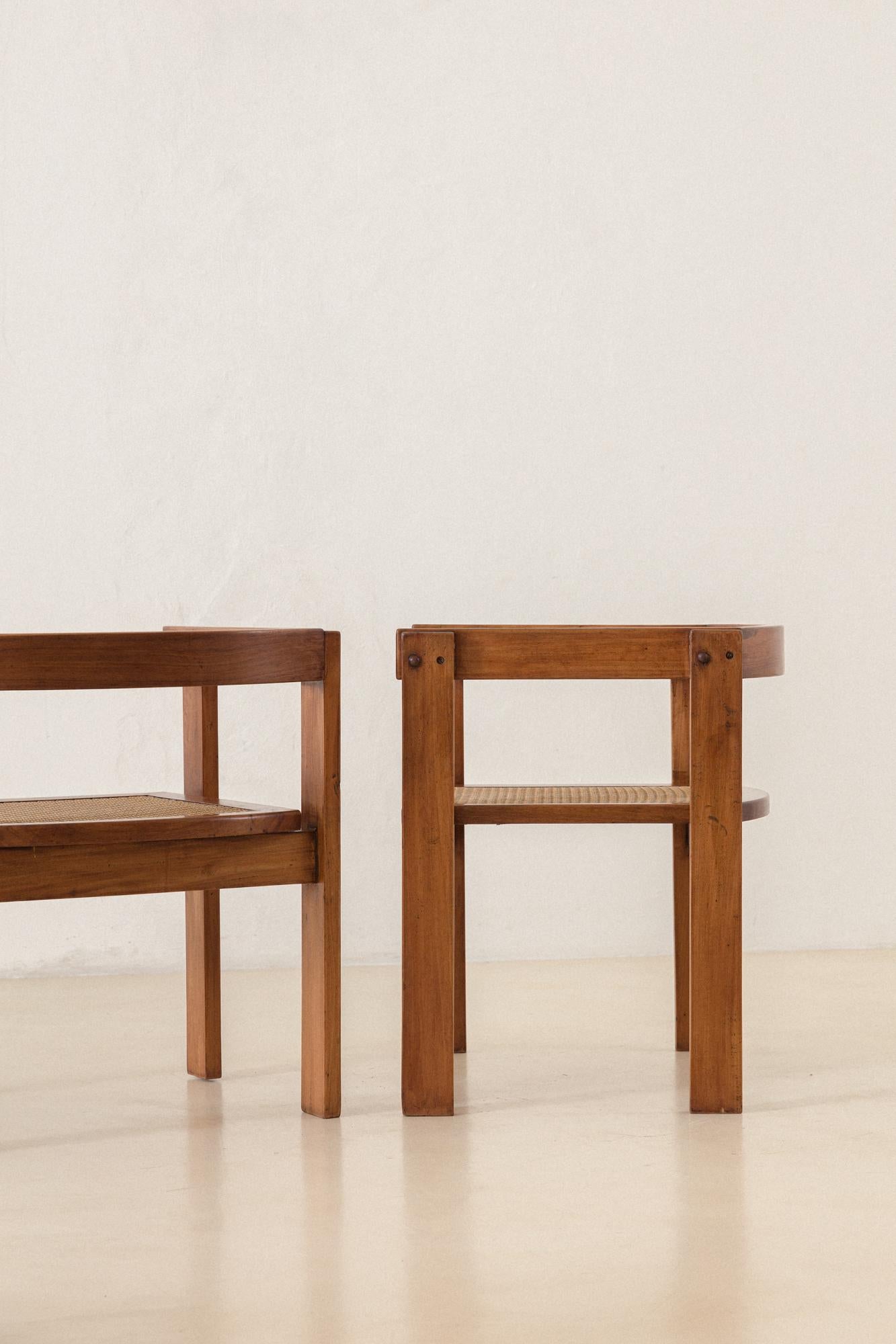 Diseño Brasileño de Mediados de Siglo, Sillones de Caviuna Maciza, Años 60 mediados del siglo XX en venta