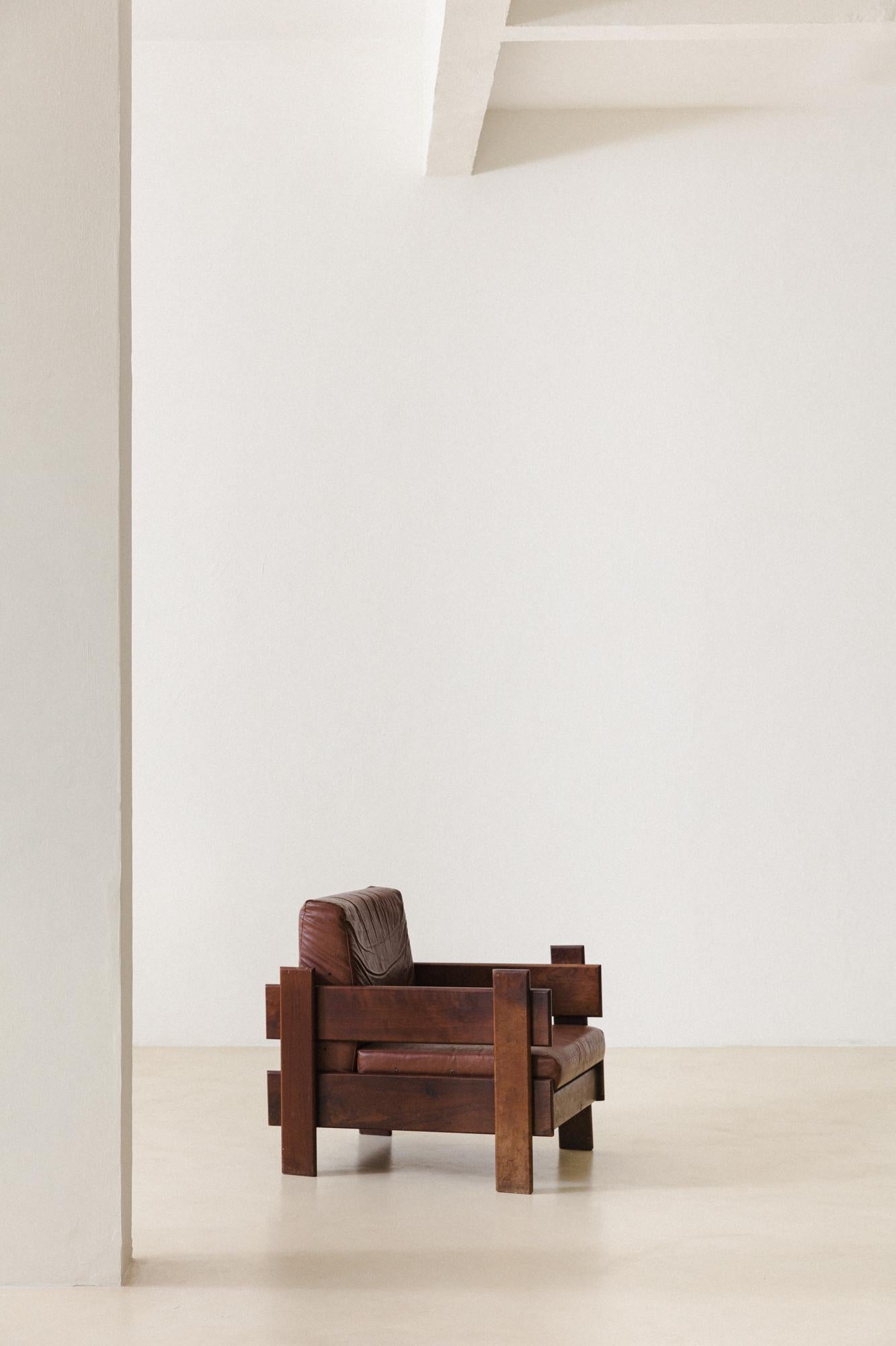 Brazilian Midcentury Design, Solid Walnut Armchairs, 1960s For Sale 5