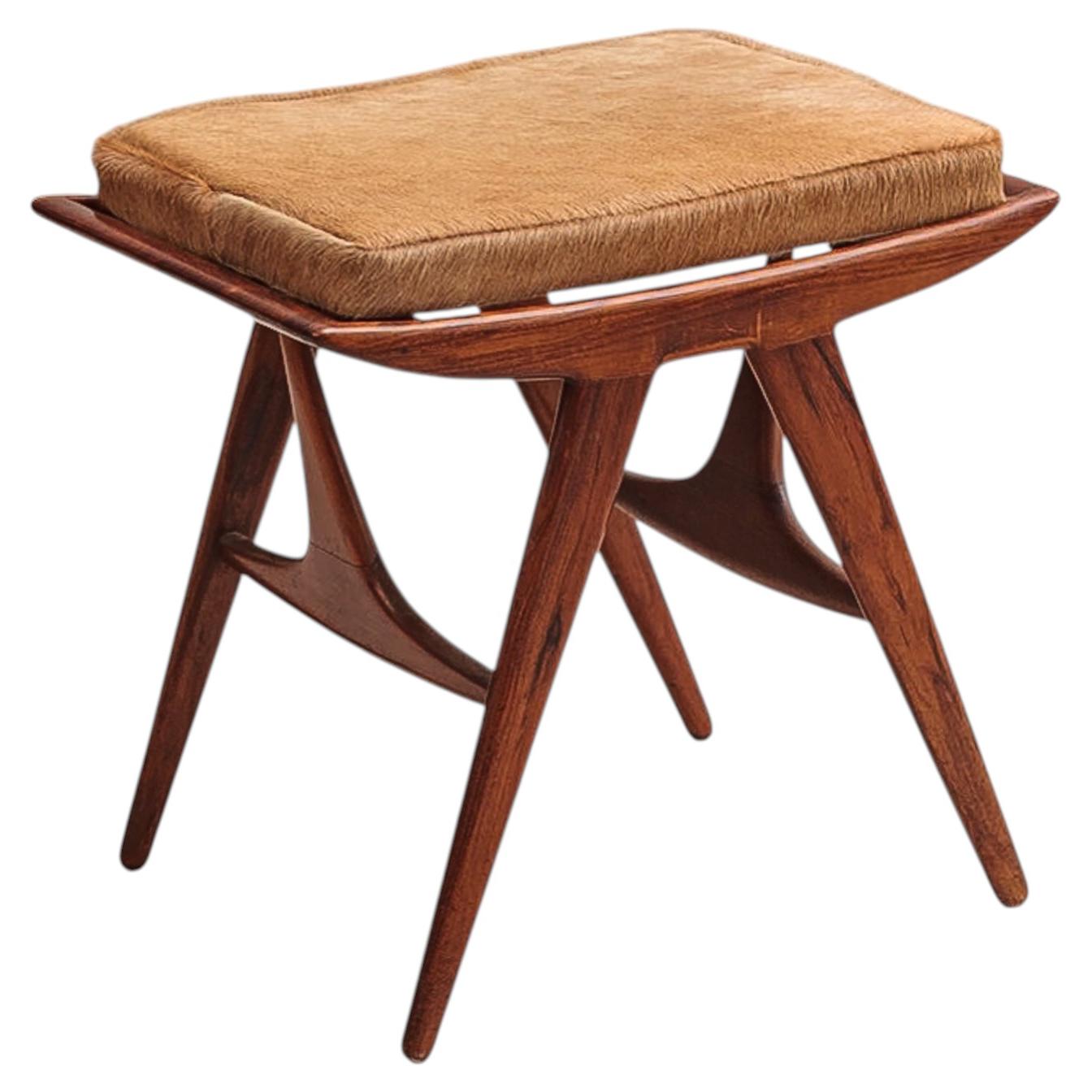 Brasilianische Midcentury - Sérgio Rodrigues OCA: seltener 1956 Paola Hocker aus Massivholz