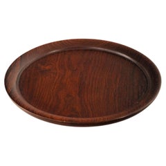 Assiette ronde de service brésilienne du milieu du siècle en bois de rose, c. 1970