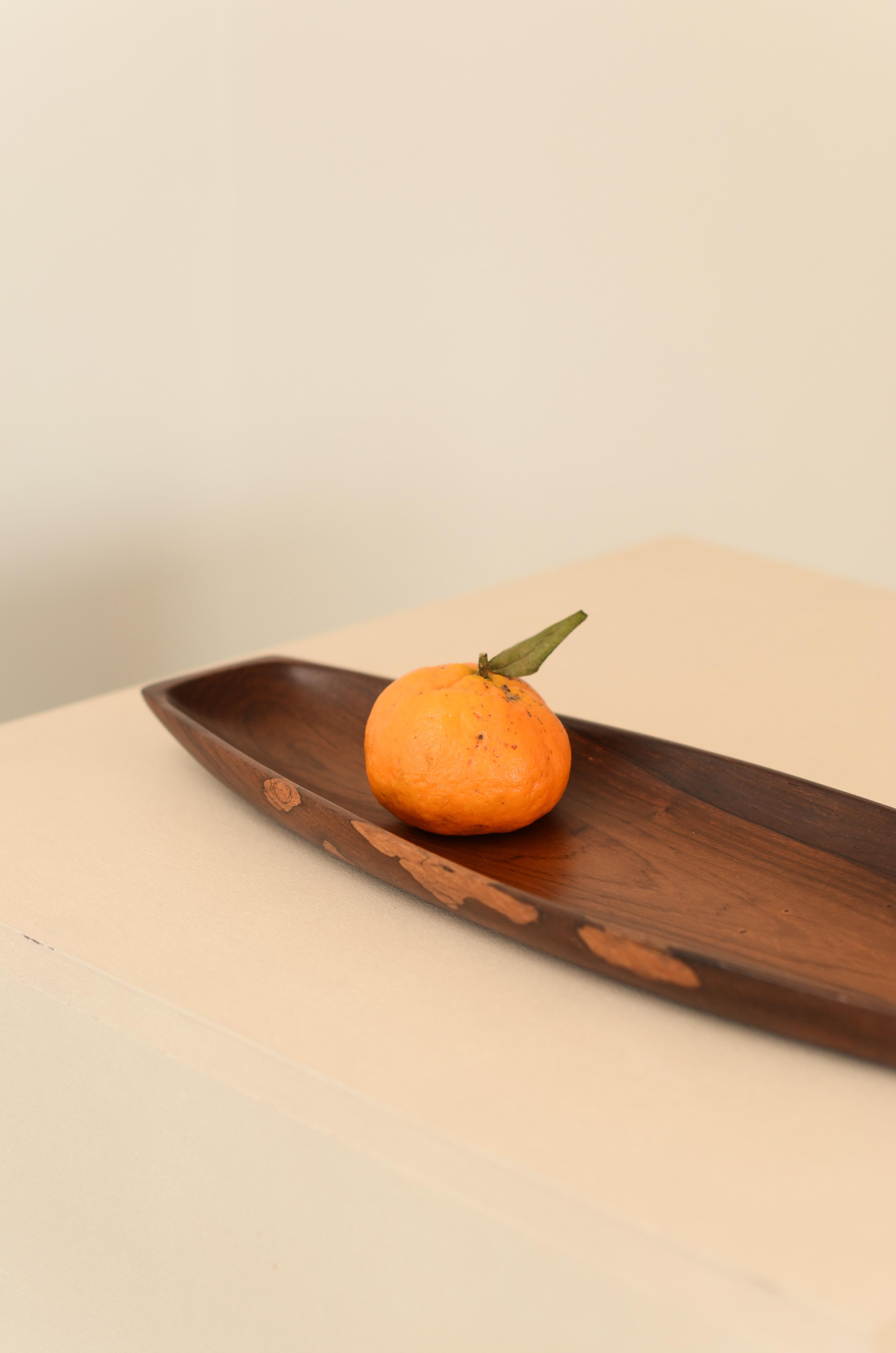 Brazilian Midcentury Tray #705 in Rosewood by Jean Gillon for WoodArt In Good Condition In Rio De Janeiro, RJ