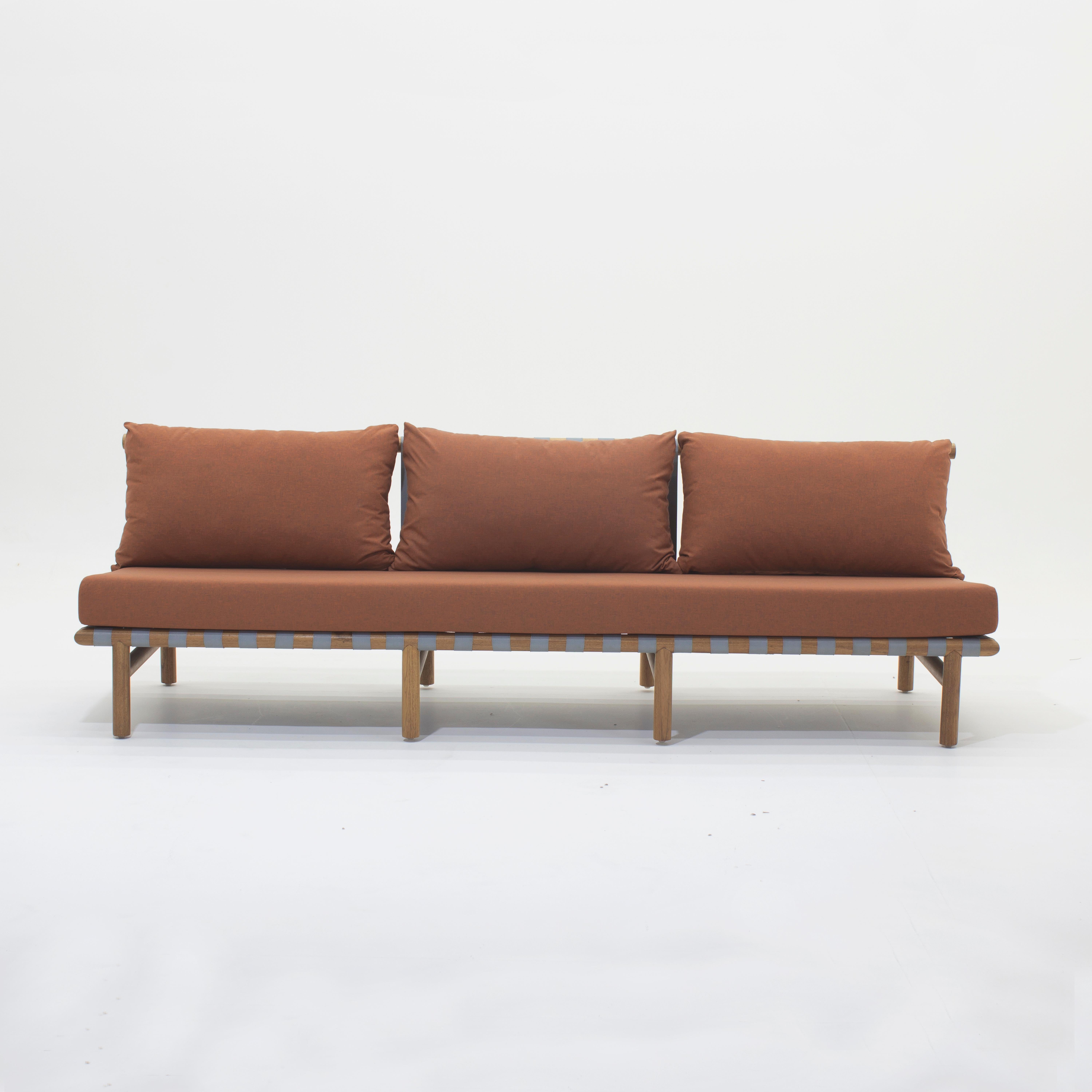 Minimaliste Canapé d'extérieur minimaliste brésilien Serge de Samuel Lamas en vente