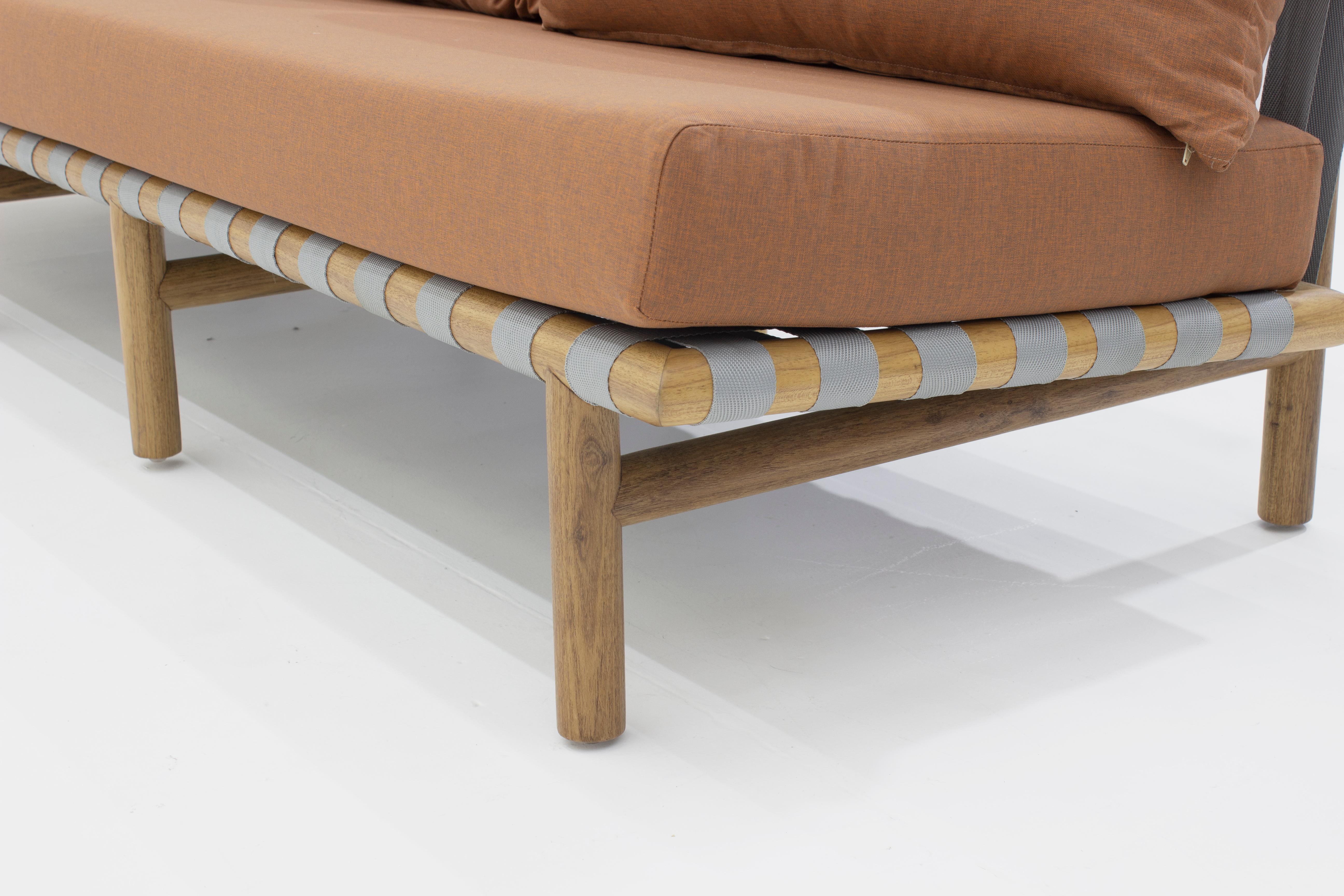 Canapé d'extérieur minimaliste brésilien Serge de Samuel Lamas Neuf - En vente à Brasilia, DF