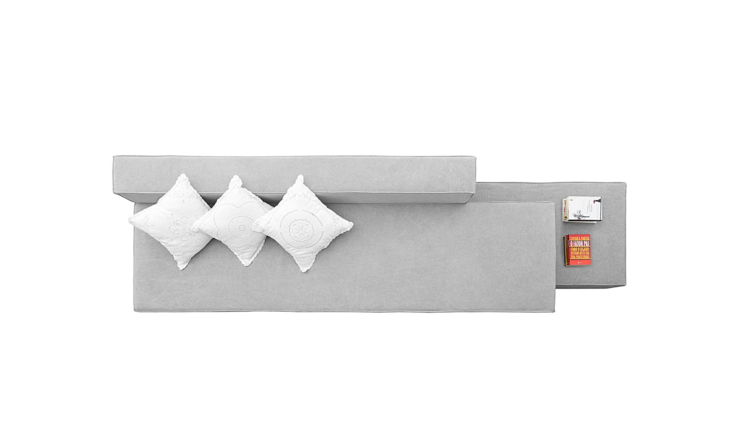 Minimalistisches brasilianisches PK2-Sofa aus grauem Segeltuch mit Polsterung von Paulo Kobylka (Brasilianisch) im Angebot
