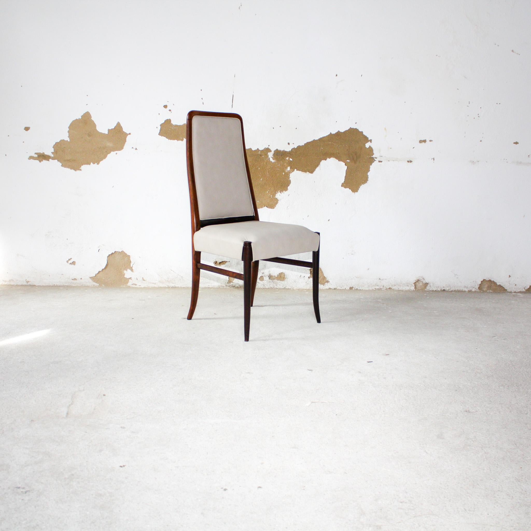 Brazilian Modern 10 Chair Set in Hardwood & Beige Leather Joaquim Tenreiro 1960s For Sale 11