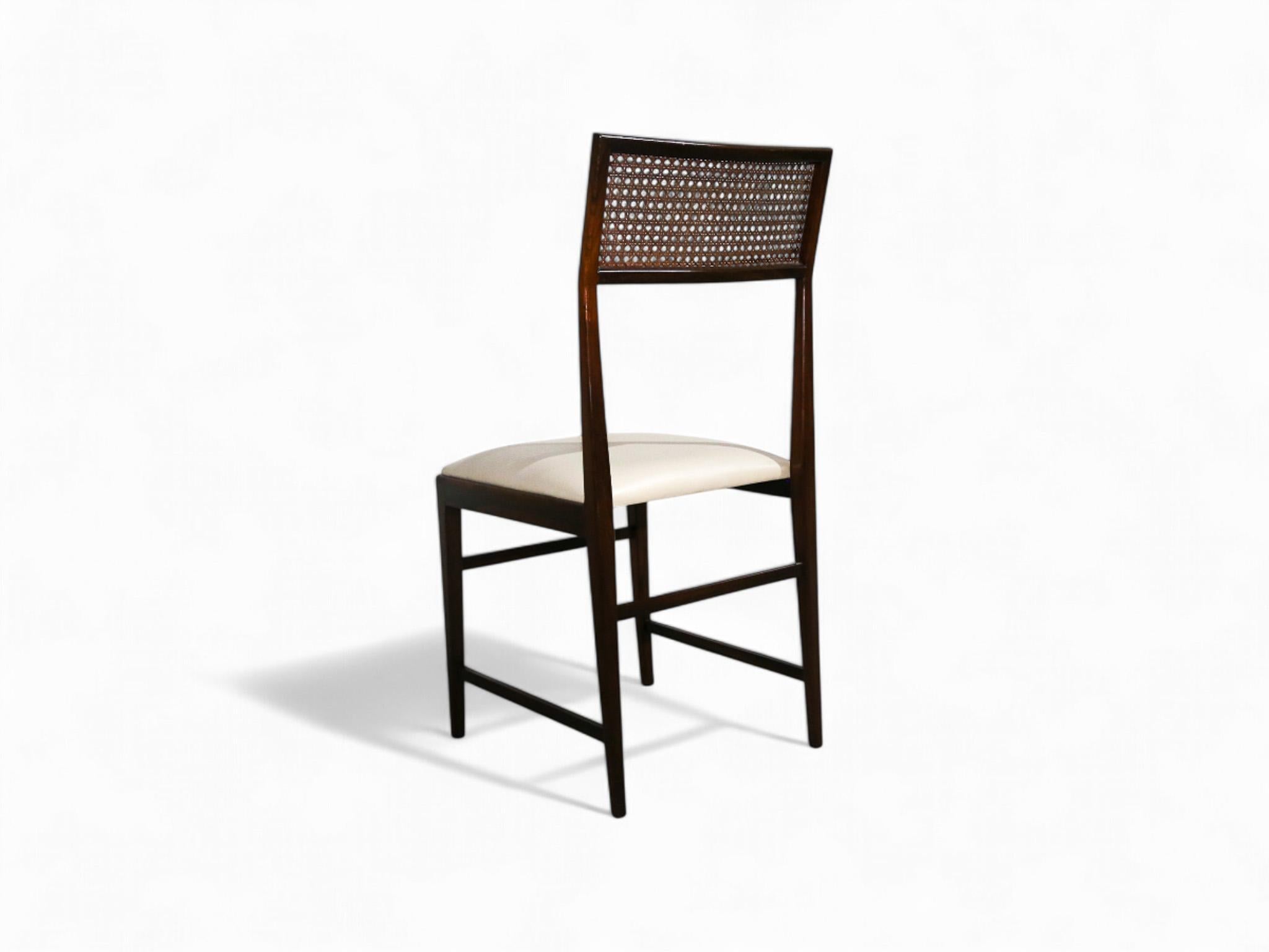 Brazilian Modern 4 Chair Set in Hardwood, Cane, Leather, Joaquim Tenreiro 1950s For Sale 4