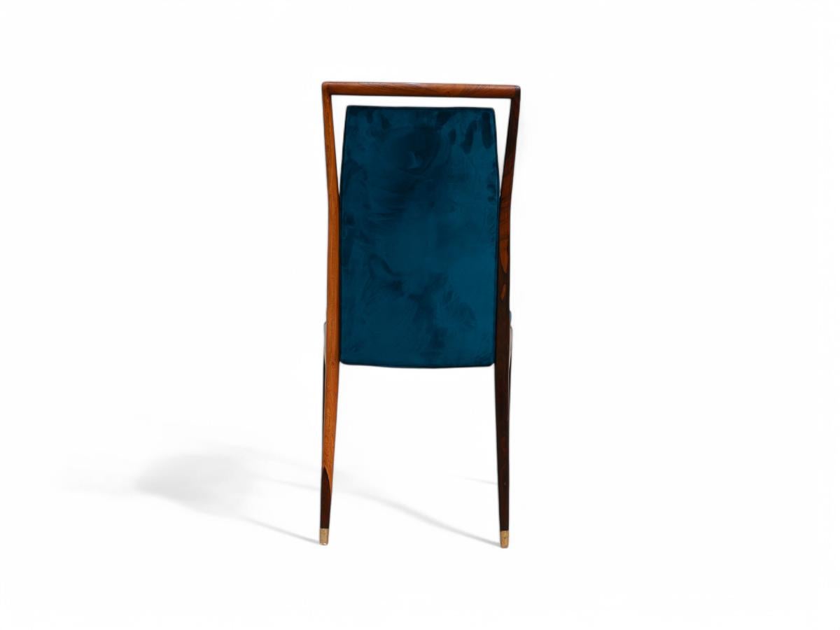 XX secolo Set di 8 sedie moderne brasiliane in legno duro e tessuto, Giuseppe Scapinelli, 1950 ca. in vendita