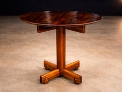 Tavolino moderno brasiliano "Alex" in Freijo e legno duro, Sergio Rodrigues, 1960s