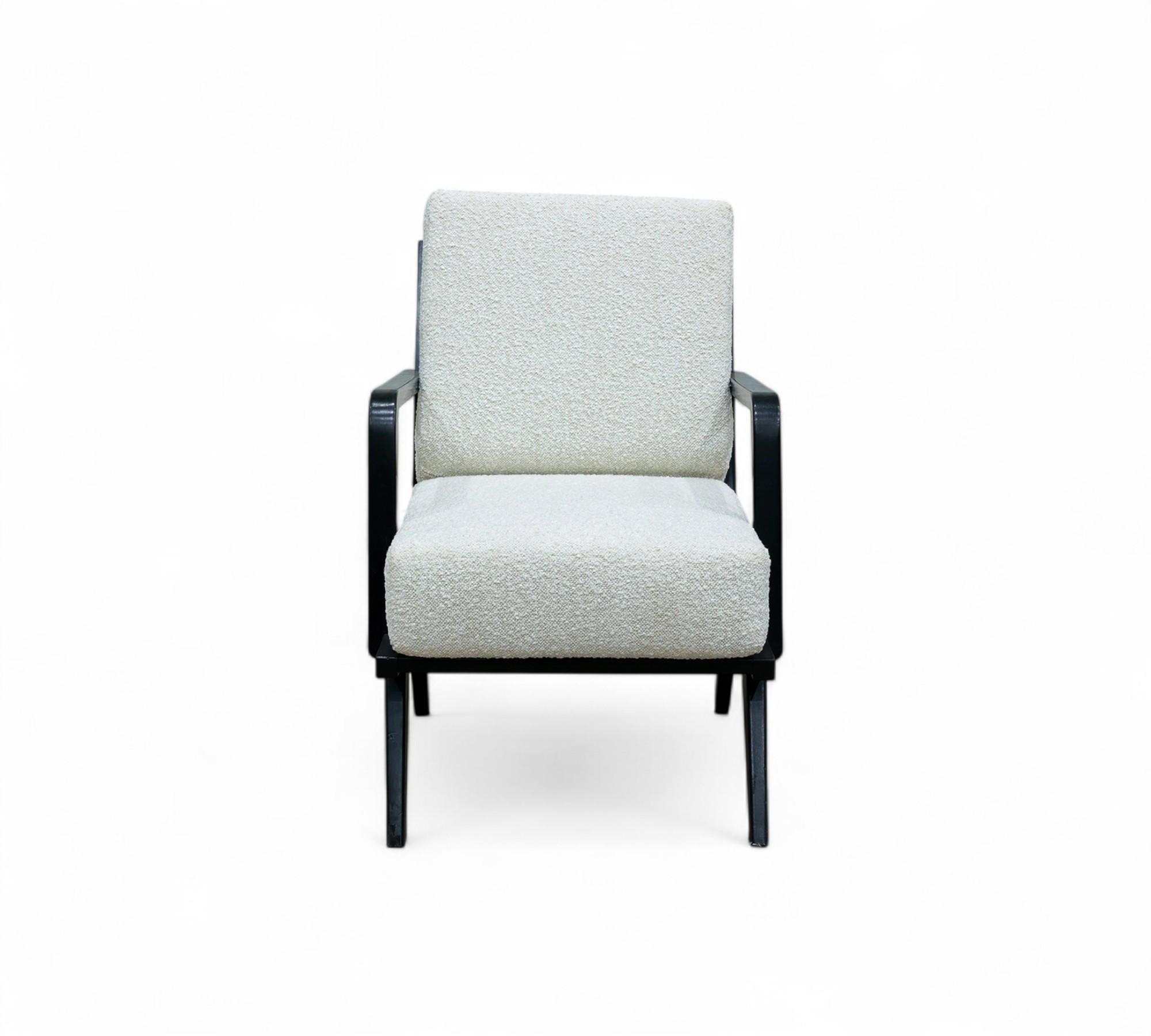 Fauteuil moderne brésilien en bois dur et bouclette, Unknown, Brésil, années 1960 Bon état - En vente à New York, NY