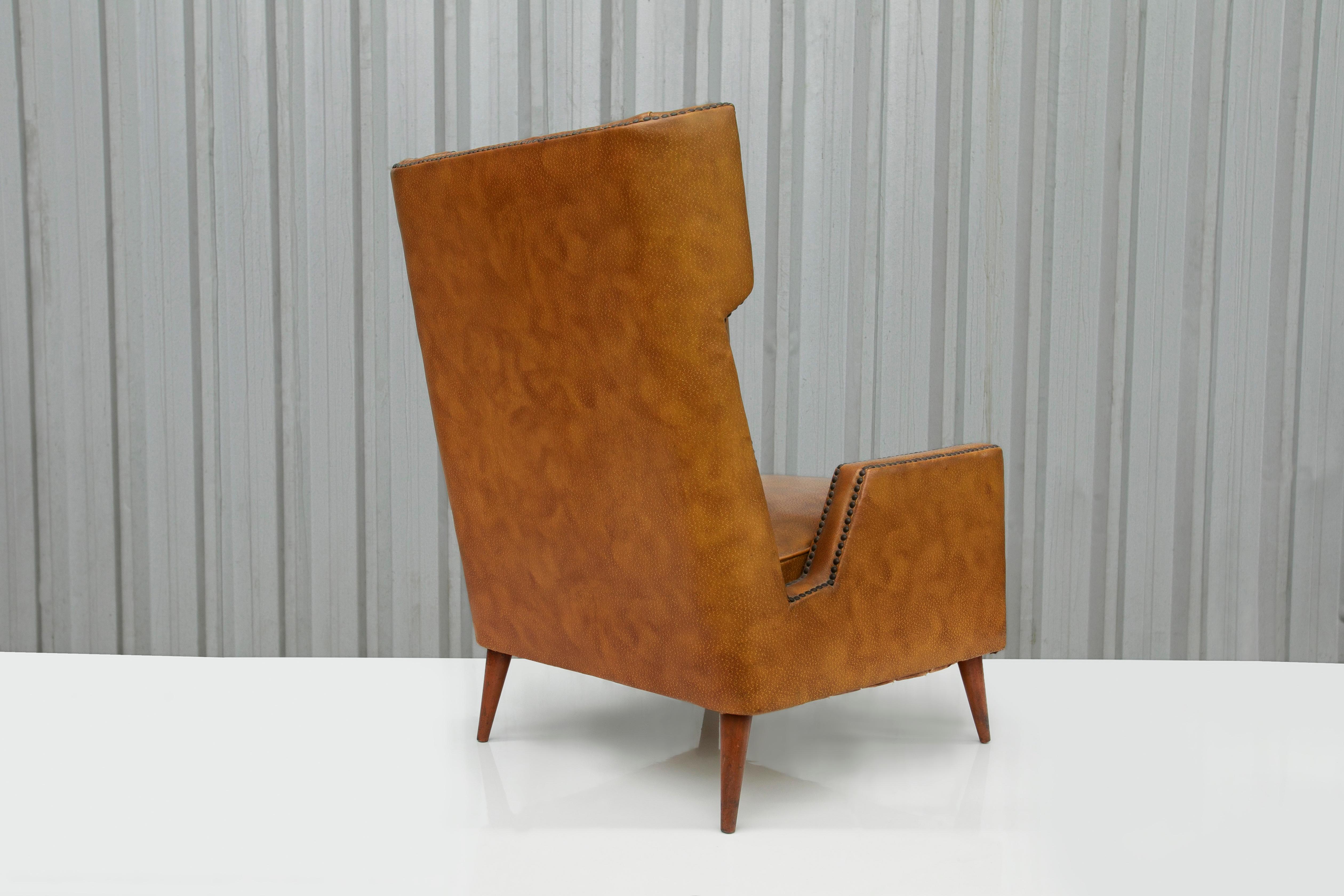 Brazilian Modern Armchair in Hardwood, Brown Leatherette, G. Scapinelli, 1950s In Good Condition For Sale In New York, NY