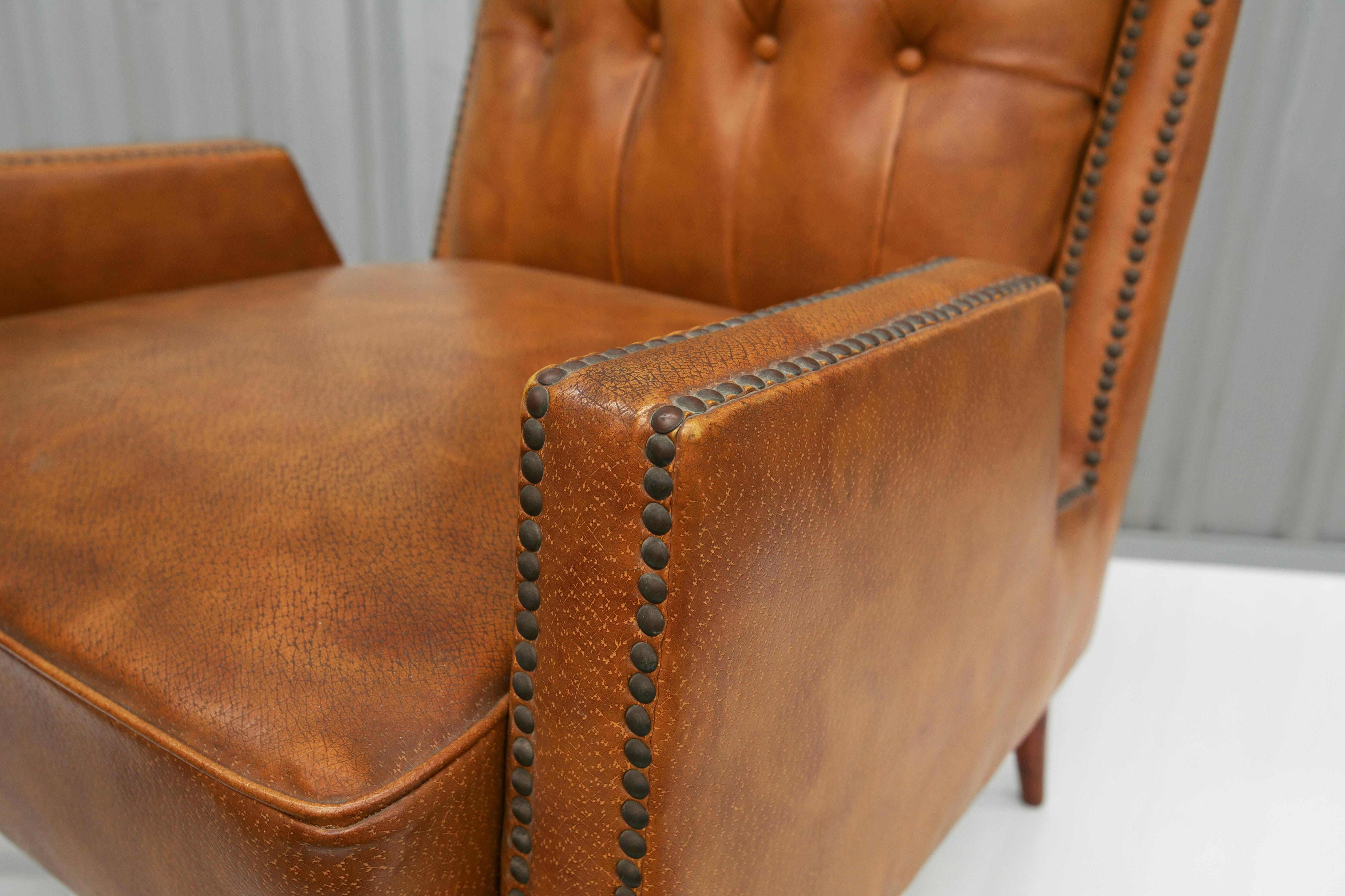 Brazilian Modern Armchair in Hardwood, Brown Leatherette, G. Scapinelli, 1950s For Sale 1