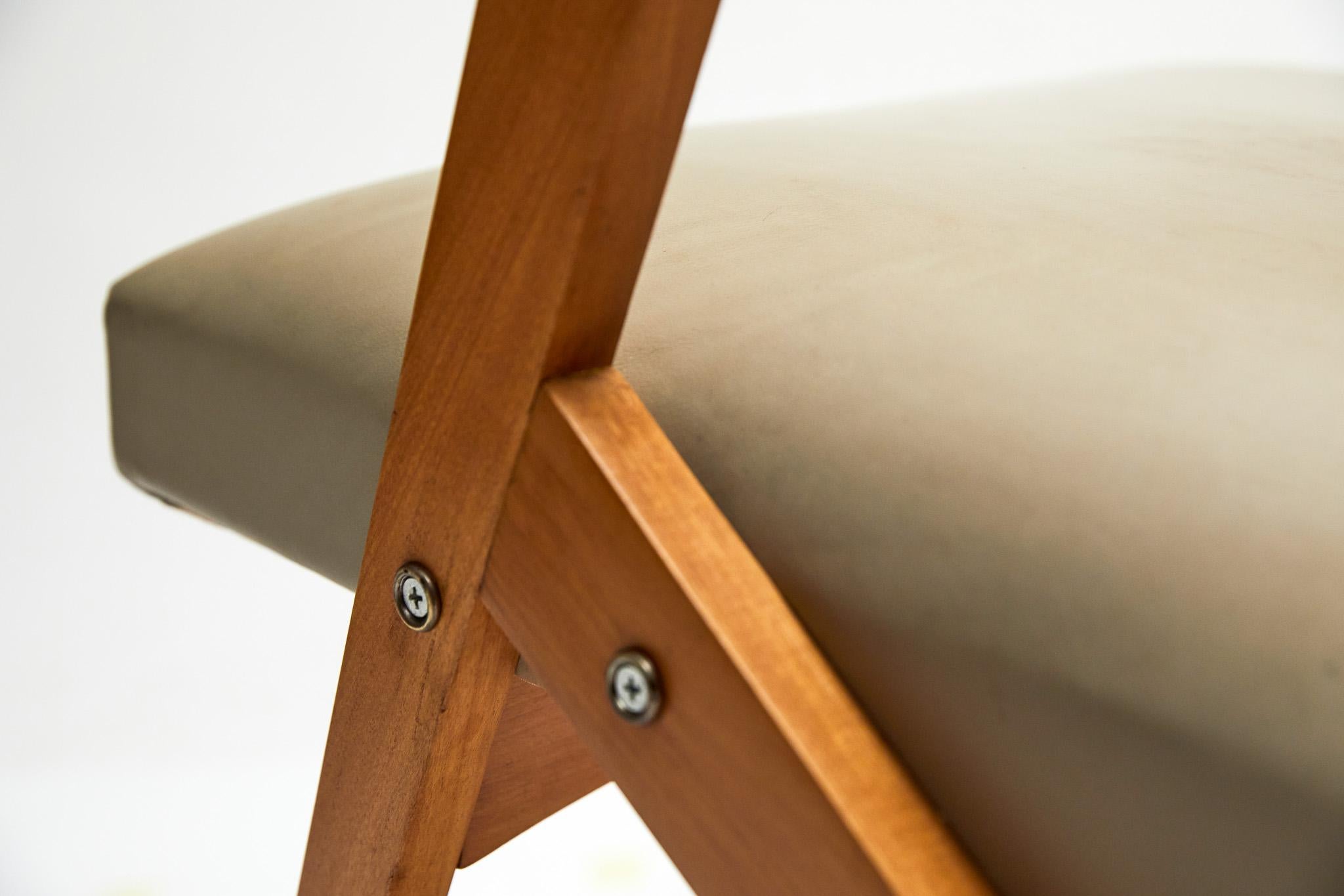 Brazilian Modern Armchair in Wood & Mint Faux Leather, Jose Zanine Caldas, 1950s For Sale 3