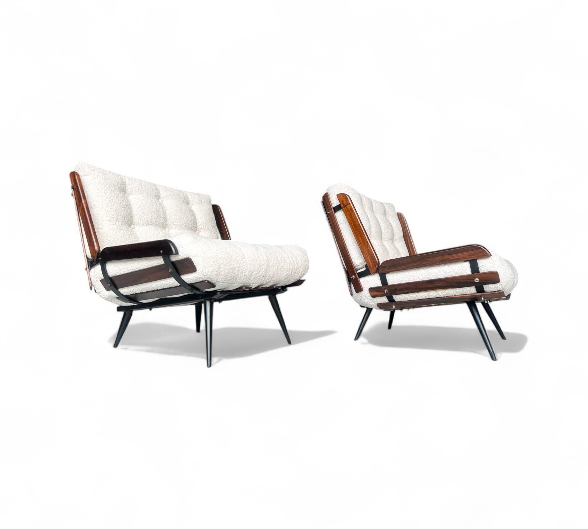 20th Century Brazilian Modern Armchairs in Hardwood & Boucle, Carlo Hauner & Martin Eisler For Sale