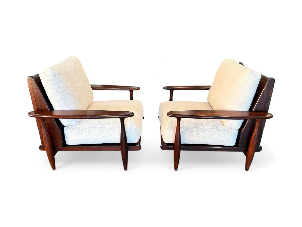 Brazilian Modern Armchairs in Hardwood & Boucle, Liceu De Artes, Brasil, 1960s For Sale 3
