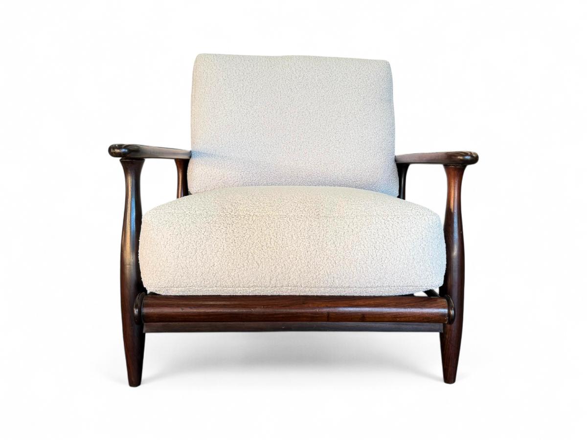 Brazilian Modern Armchairs in Hardwood & Boucle, Liceu De Artes, Brasil, 1960s For Sale 6
