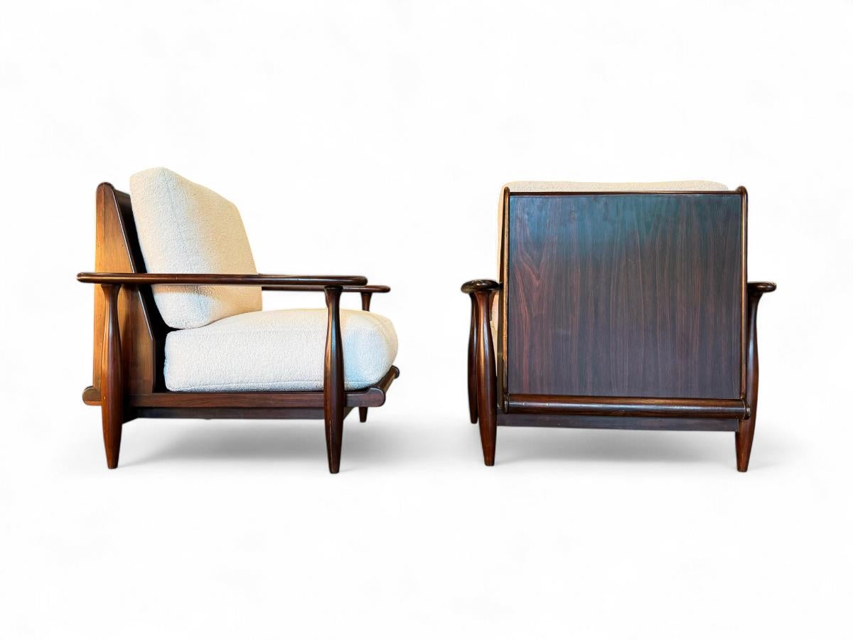 Brazilian Modern Armchairs in Hardwood & Boucle, Liceu De Artes, Brasil, 1960s For Sale 1