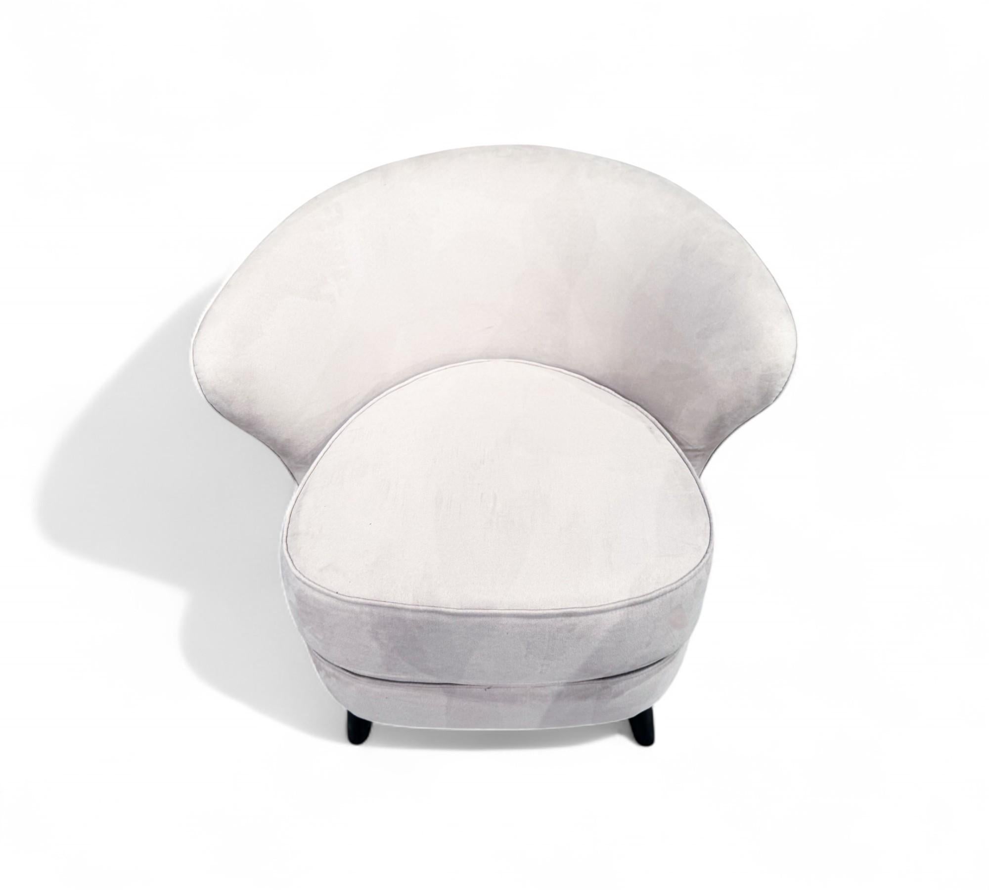 Sillones modernos brasileños de madera y terciopelo gris de Joaquim Tenreiro Brasil en venta 3