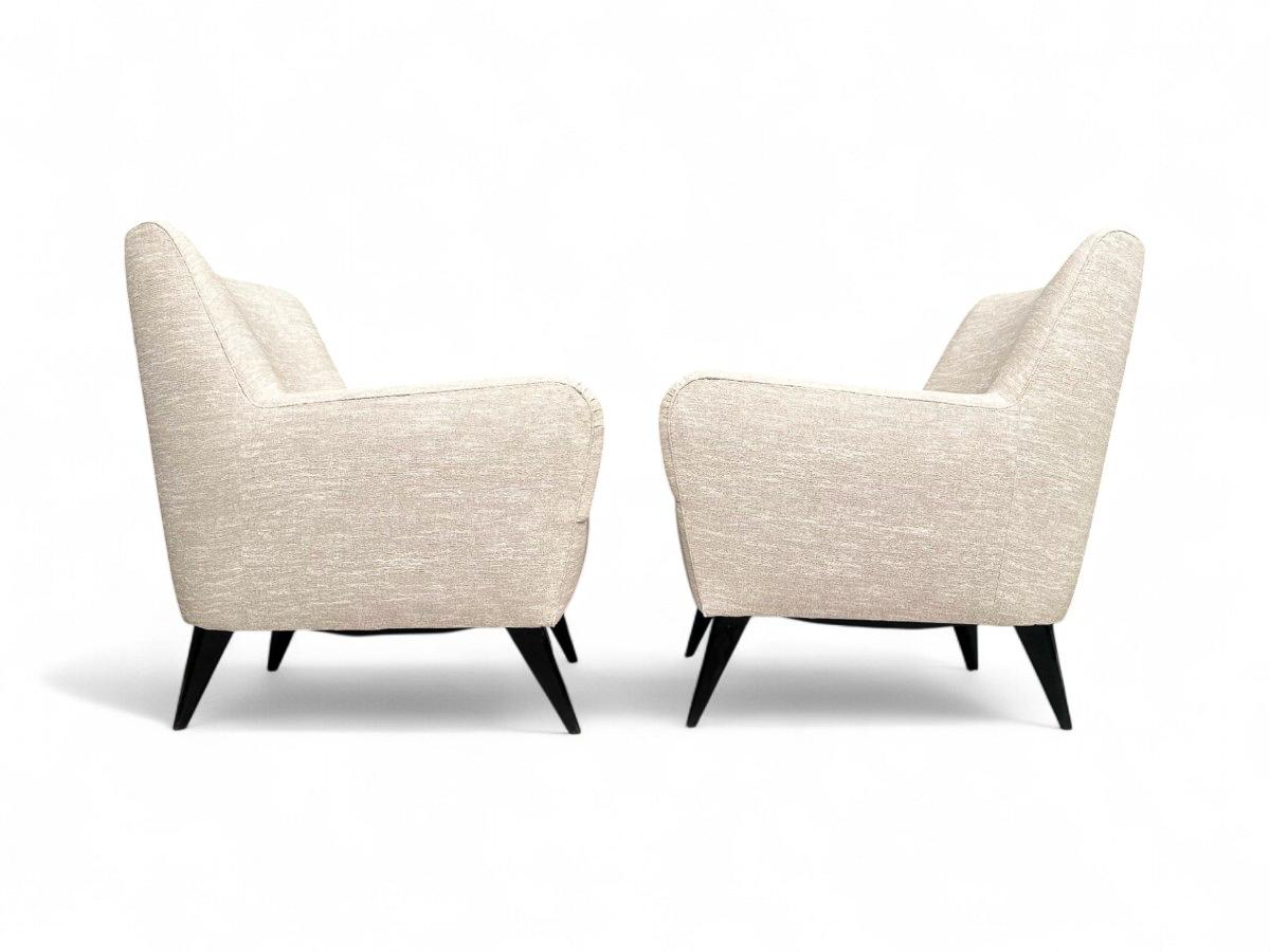 Brazilian Modern Armchairs in Hardwood, Joaquim Tenreiro, 1950s, Brazil For Sale 8