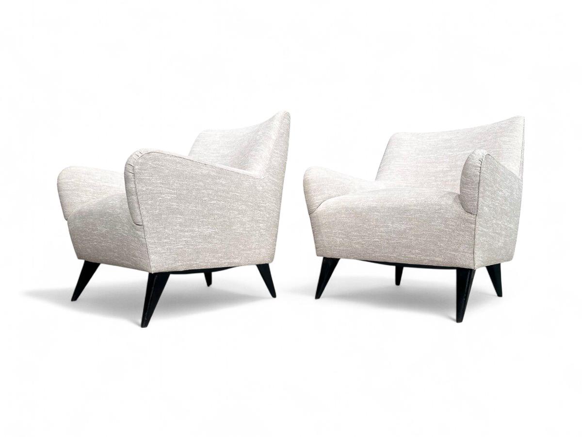 20th Century Brazilian Modern Armchairs in Hardwood, Joaquim Tenreiro, 1950s, Brazil For Sale