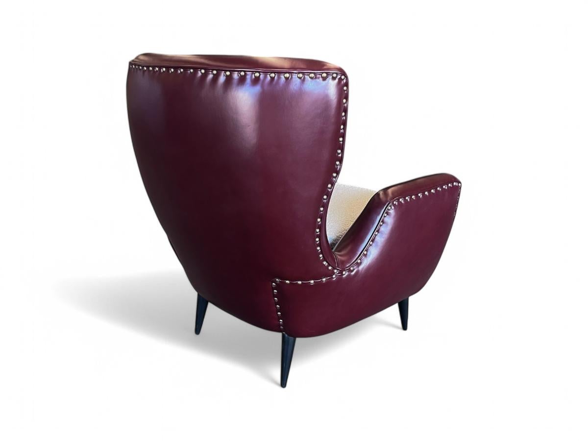 Brazilian Modern Armchairs in Hardwood, Leather & Boucle, Carlo Hauner, 1950s For Sale 6