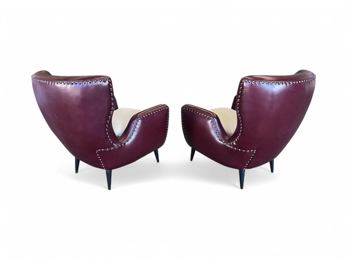 Mid-Century Modern Brazilian Modern Armchairs in Hardwood, Leather & Boucle, Carlo Hauner, 1950s For Sale